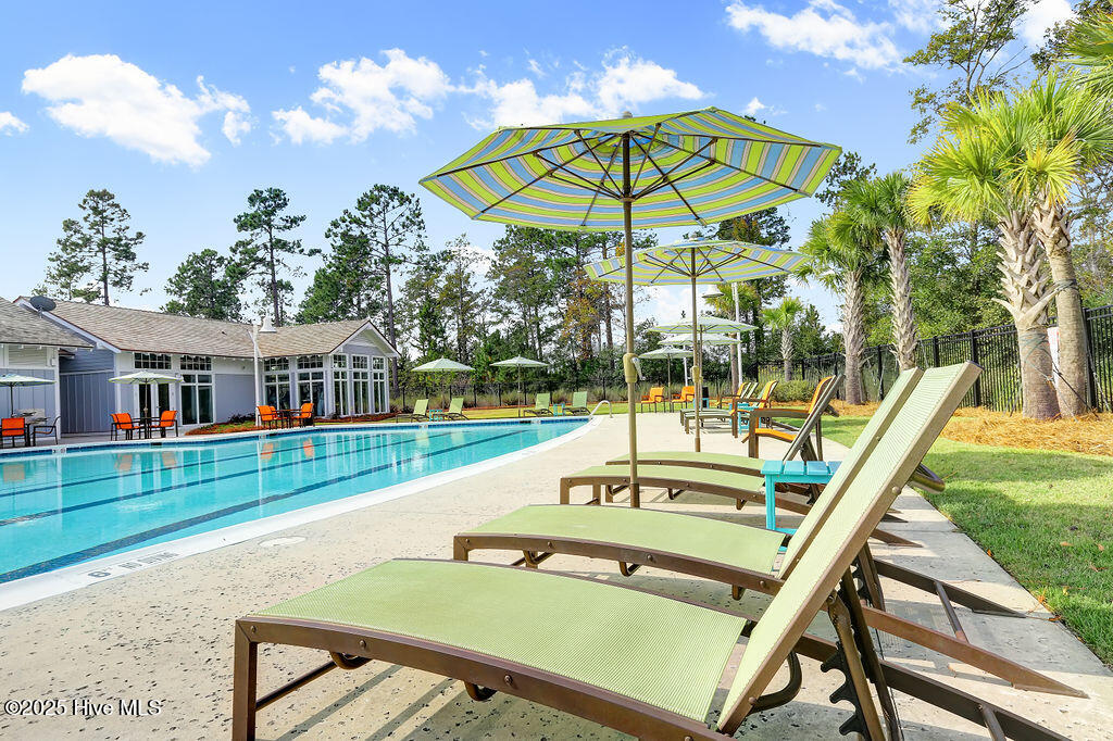 Leland, North Carolina, 28451, United States, 3 Bedrooms Bedrooms, ,3 BathroomsBathrooms,Residential,For Sale,1902314