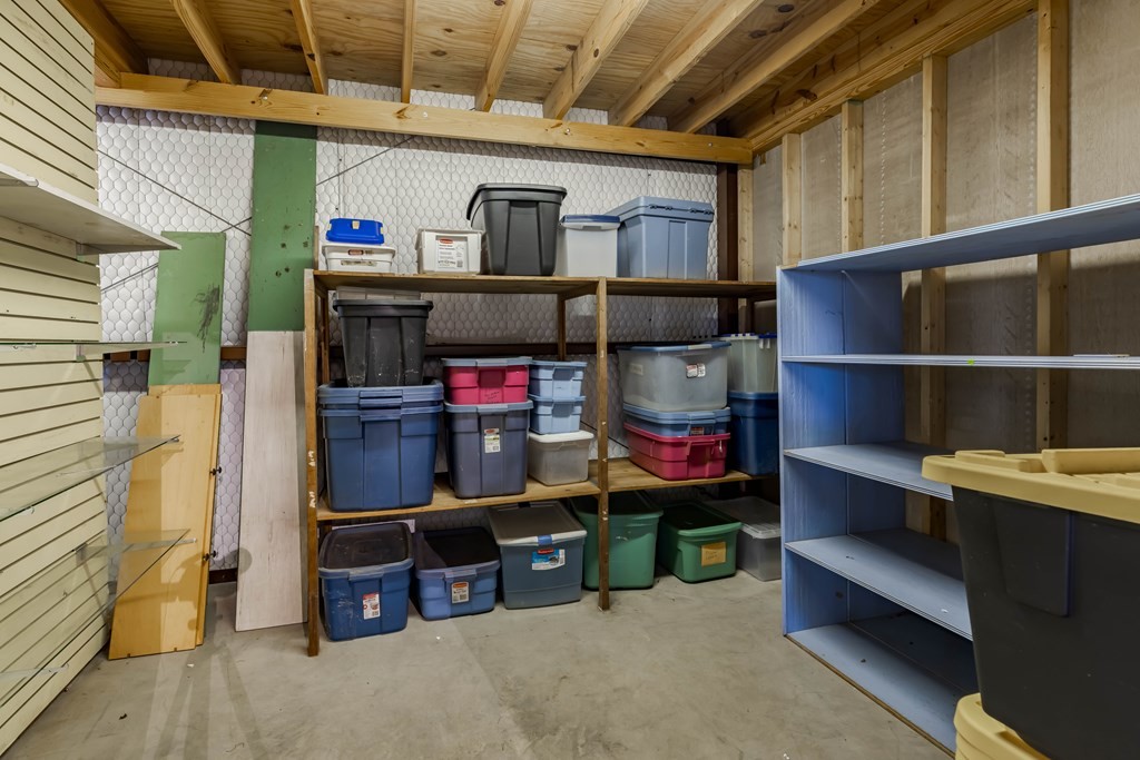 Fredericksburg, Texas, 78624, United States, 3 Bedrooms Bedrooms, ,2 BathroomsBathrooms,Residential,For Sale,1921843