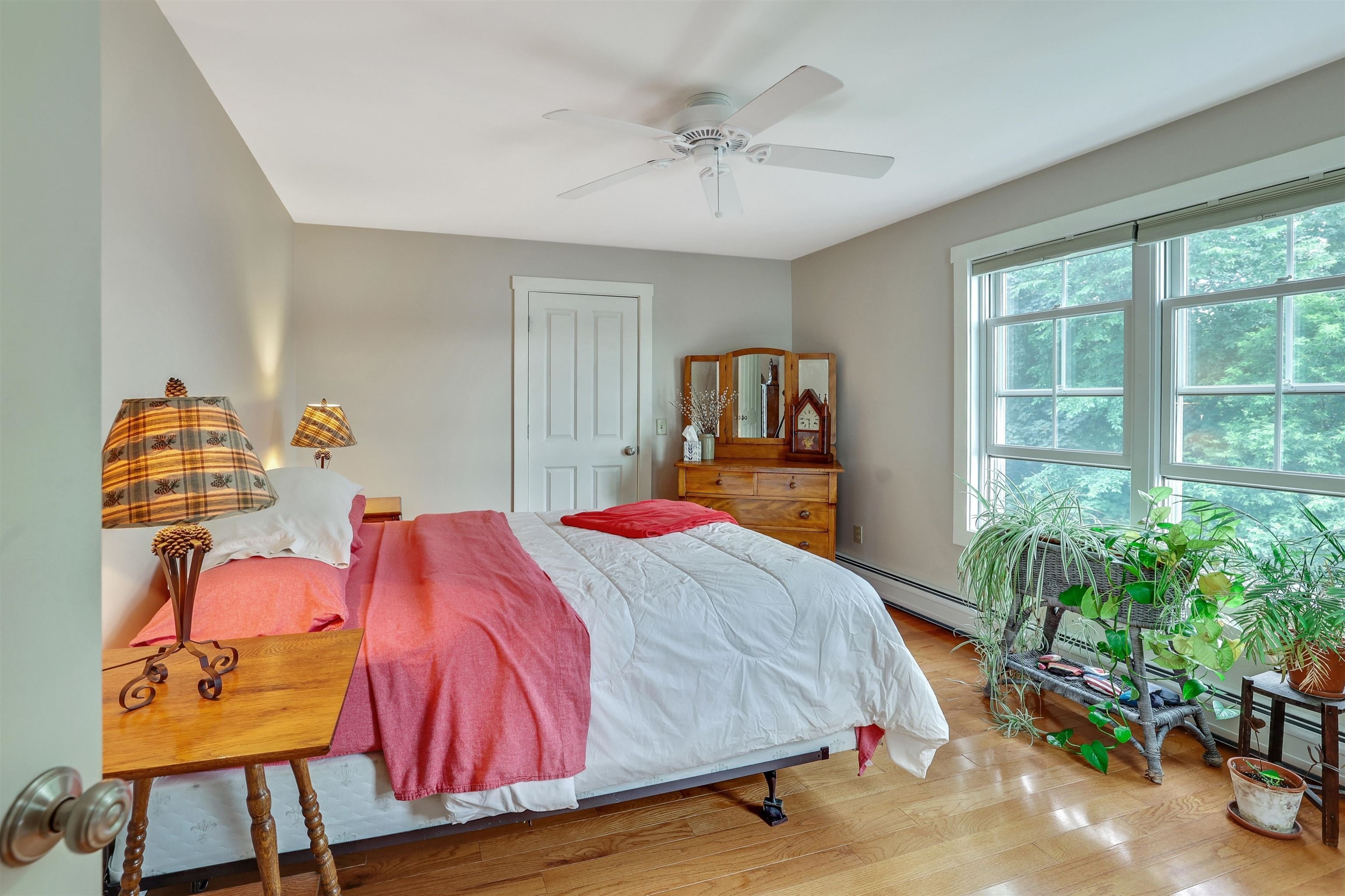 Derby, Vermont, 05829, United States, 6 Bedrooms Bedrooms, ,2 BathroomsBathrooms,Residential,For Sale,2018561