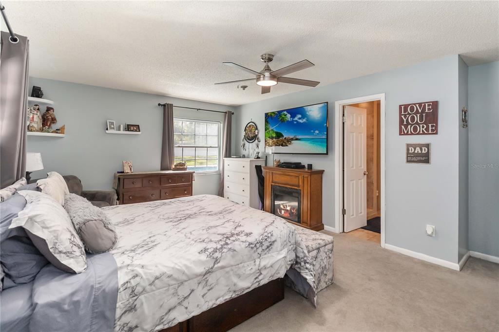 Winter Springs, Florida, 32708, United States, 4 Bedrooms Bedrooms, ,2 BathroomsBathrooms,Residential,For Sale,1968869