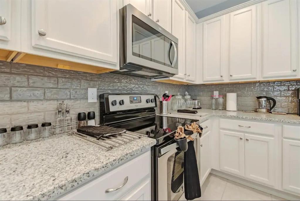 Kissimmee, Florida, 34746, United States, 9 Bedrooms Bedrooms, ,7 BathroomsBathrooms,Residential,For Sale,1917209