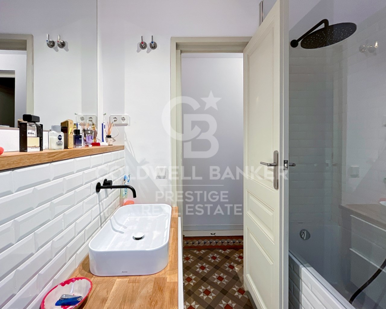 Barcelona, Barcelona, Eixample, La Dreta de l'Eix, Barcelona, Catalonia, ES, 4 Bedrooms Bedrooms, ,3 BathroomsBathrooms,Residential,For Sale,Barcelona, Barcelona, Eixample, La Dreta de l'Eix,1627450
