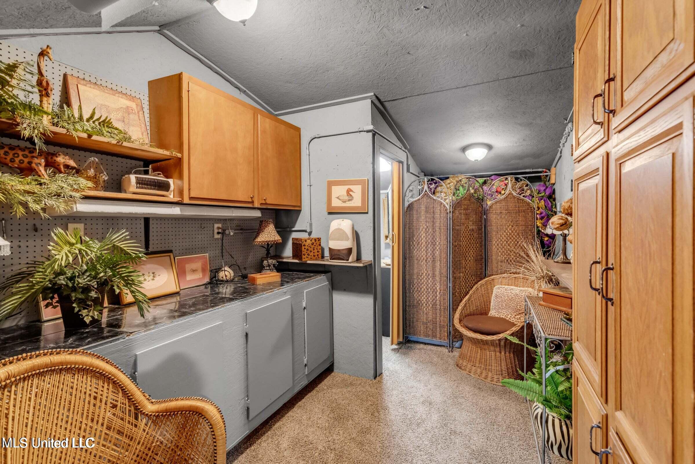 Biloxi, Mississippi, 39530, United States, 3 Bedrooms Bedrooms, ,3 BathroomsBathrooms,Residential,For Sale,1991800