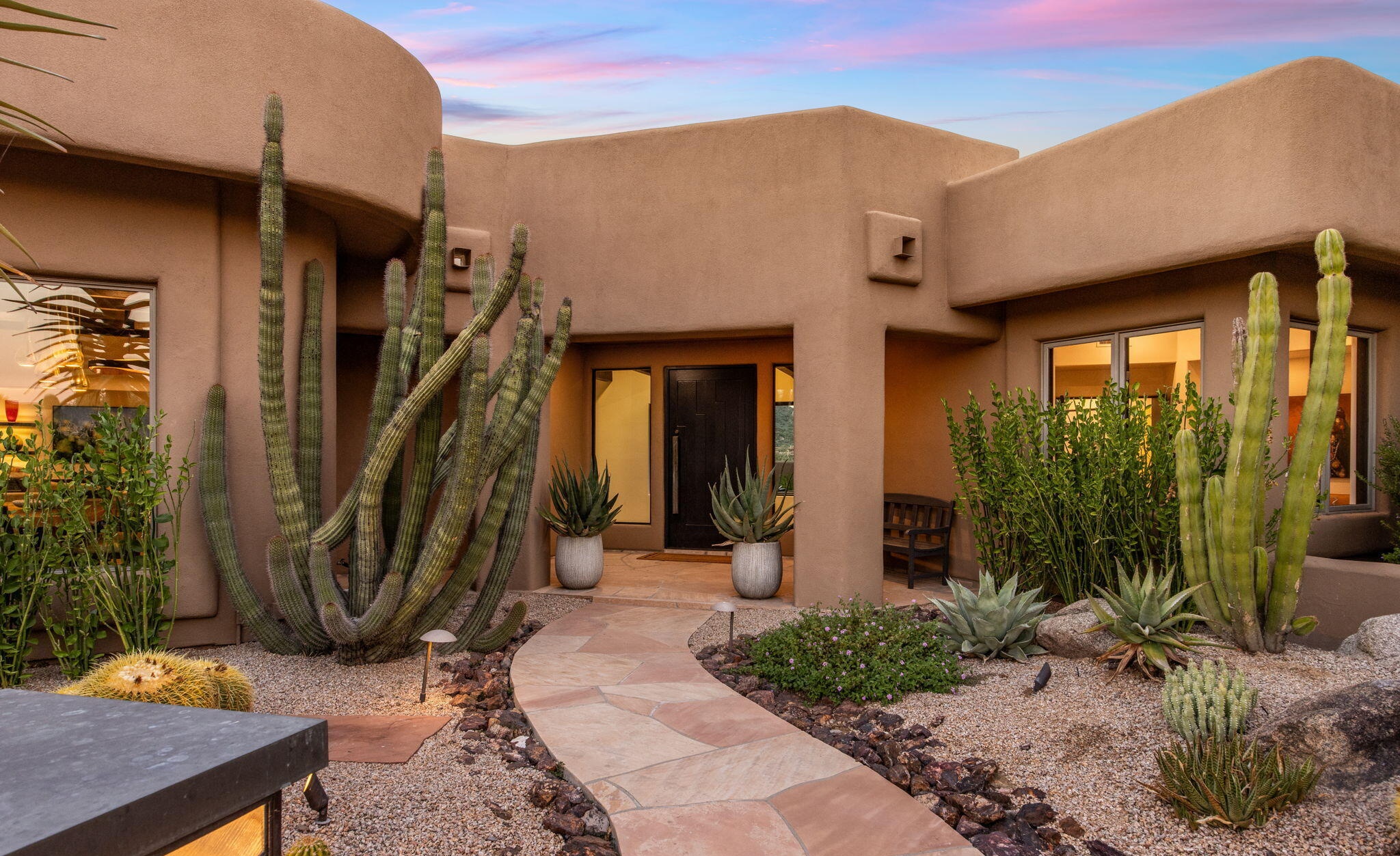  10046 E Hidden Valley Rd  Scottsdale, AZ - 物件實景