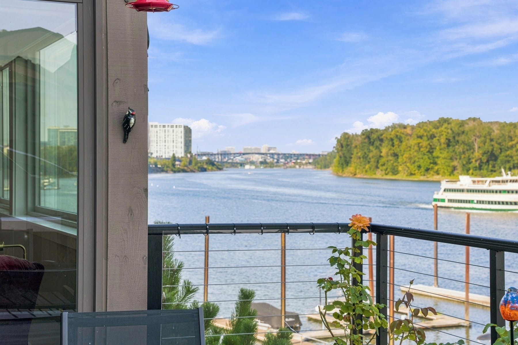  6118 S RIVERPOINT LN Portland, OR 97239 - 物件實景