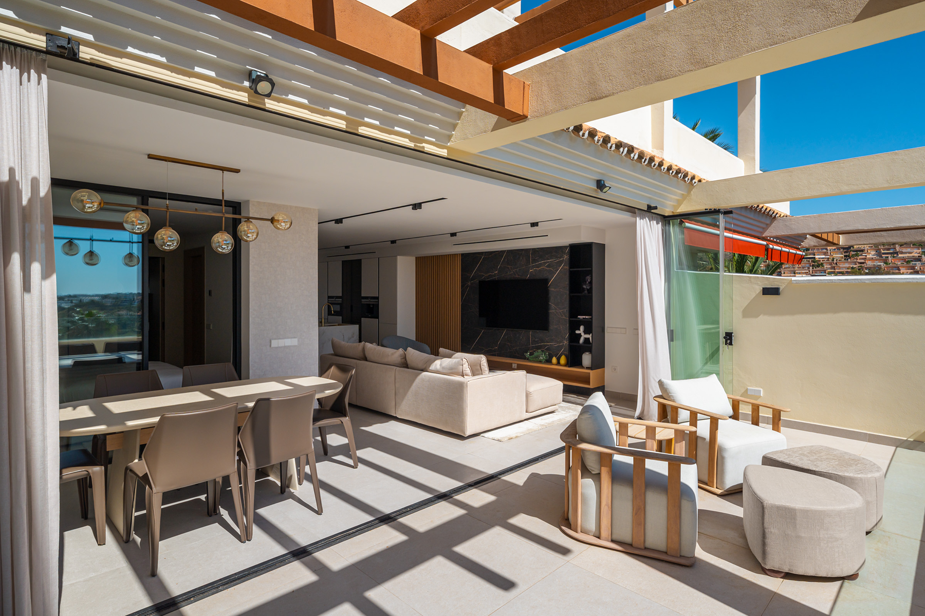  Contemporary Apartment with panoramic views in Nueva Andalucía - 物件實景