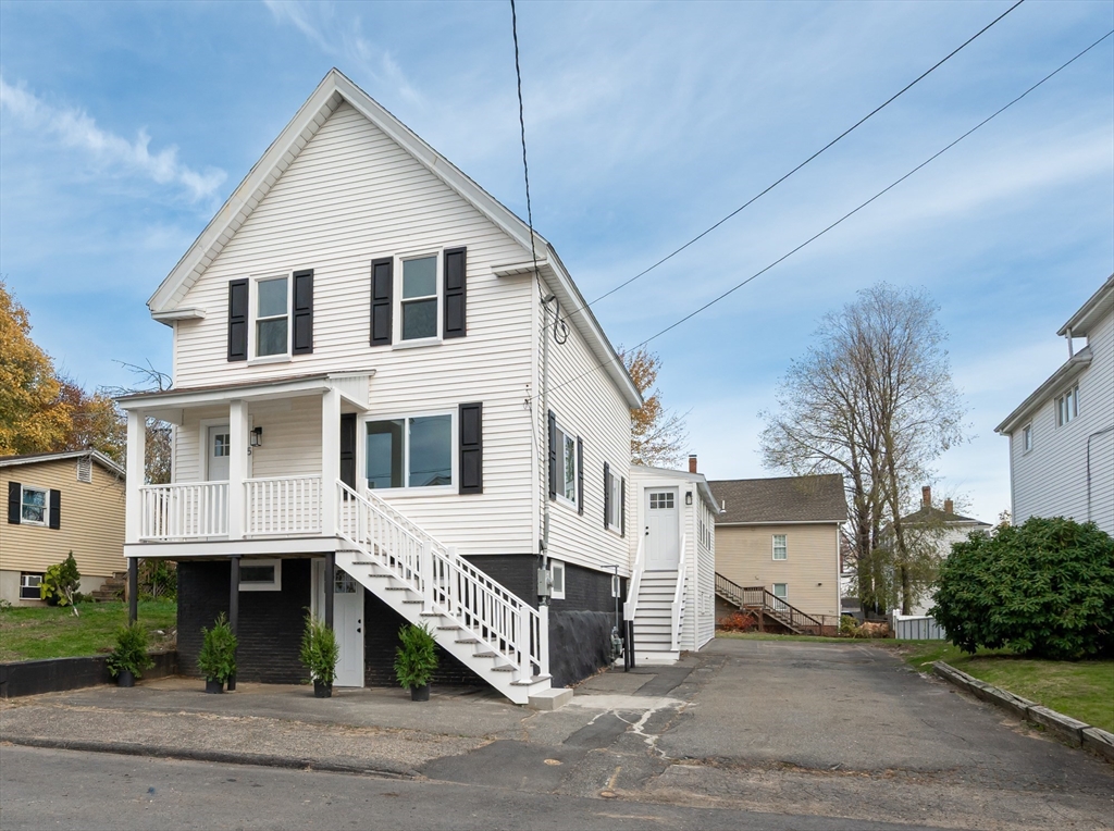 Haverhill, Massachusetts, 01830, United States, 4 Bedrooms Bedrooms, ,2 BathroomsBathrooms,Residential,For Sale,1991718