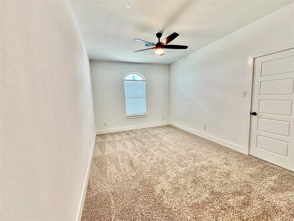 Haslet, Texas, 76052, United States, 5 Bedrooms Bedrooms, ,5 BathroomsBathrooms,Residential,For Sale,1876085
