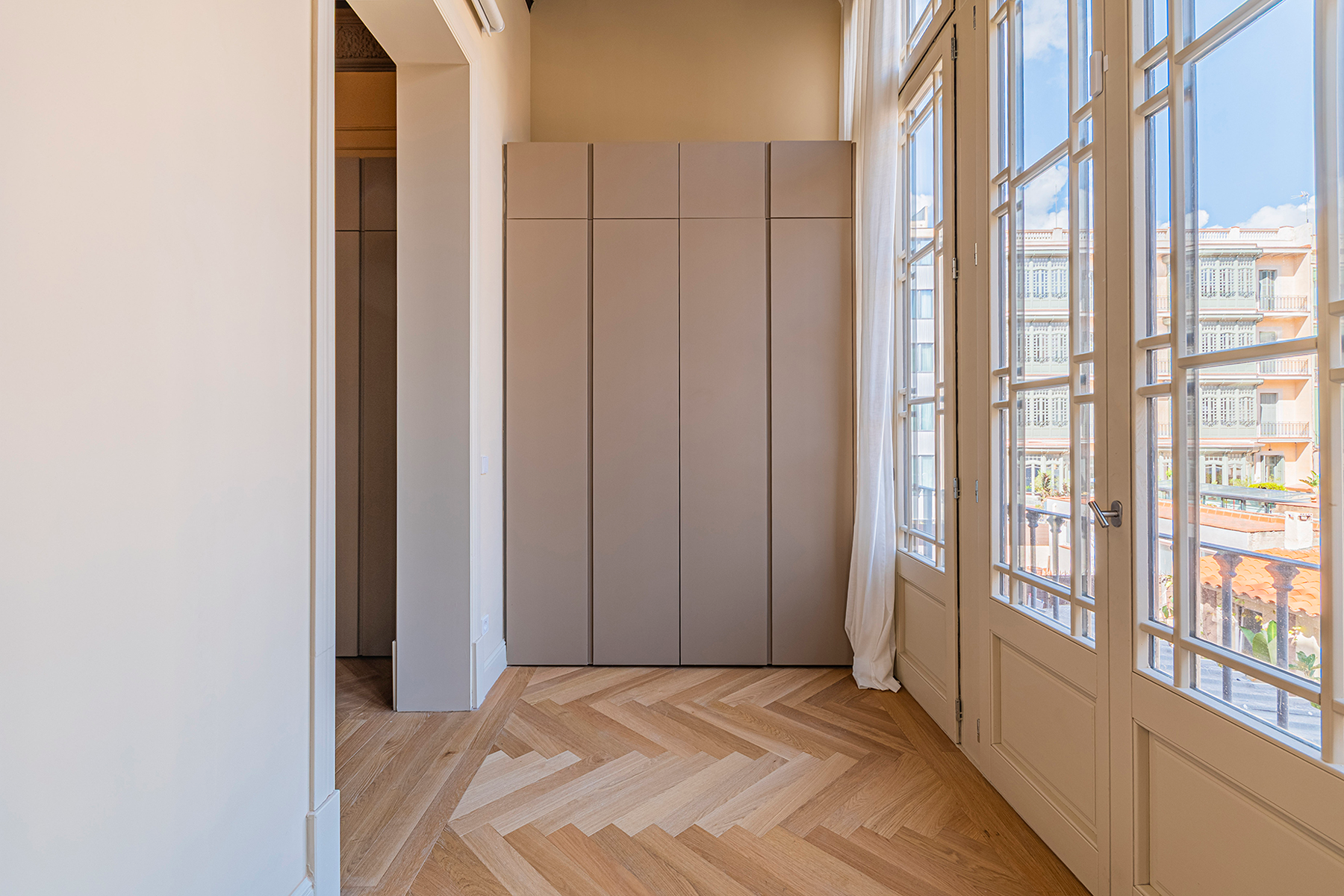  Extraordinary Modernist apartment with high ceilings - 物件實景