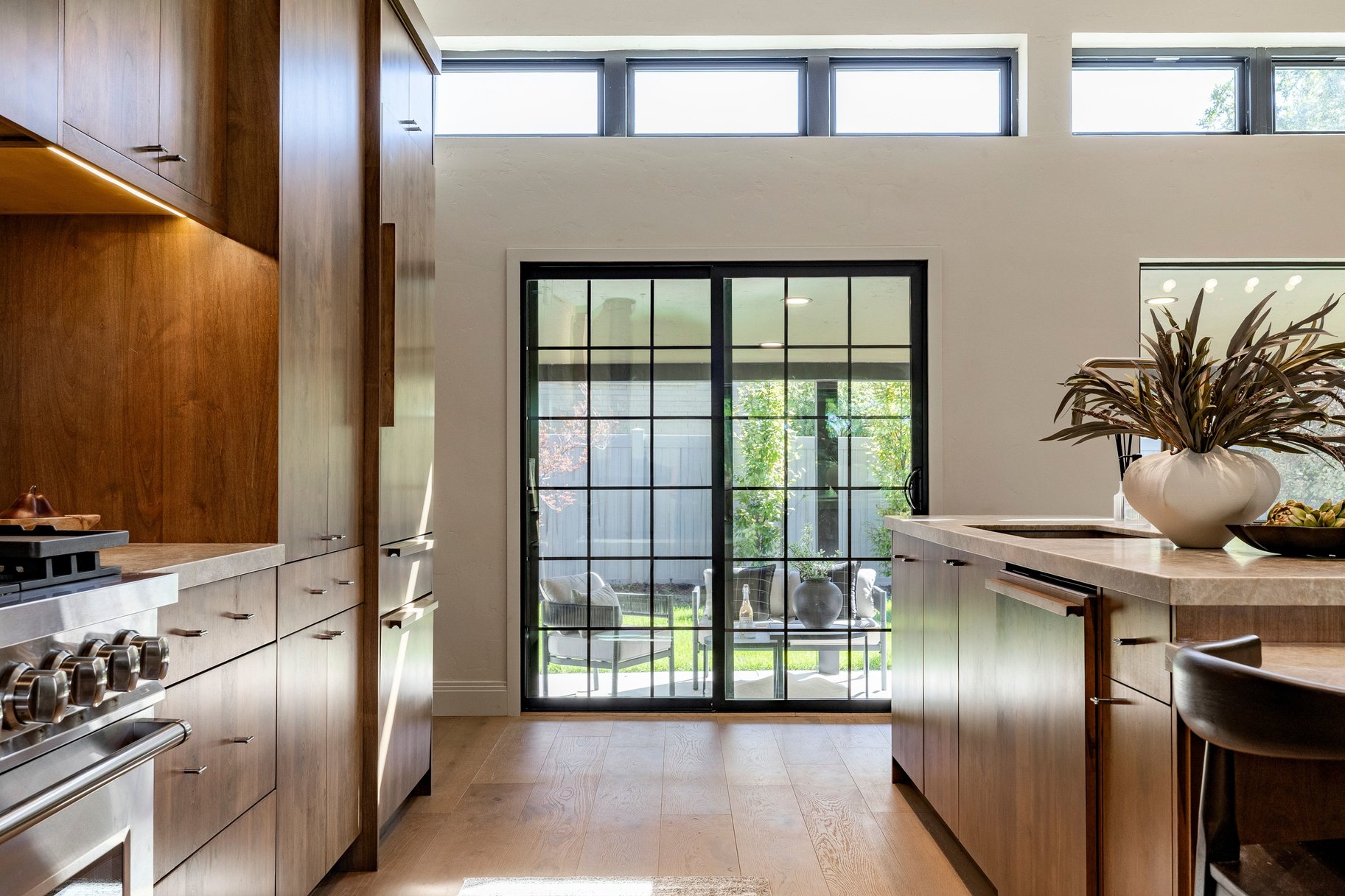 Rebuilt Mountain Modern in Holladay - 物件實景