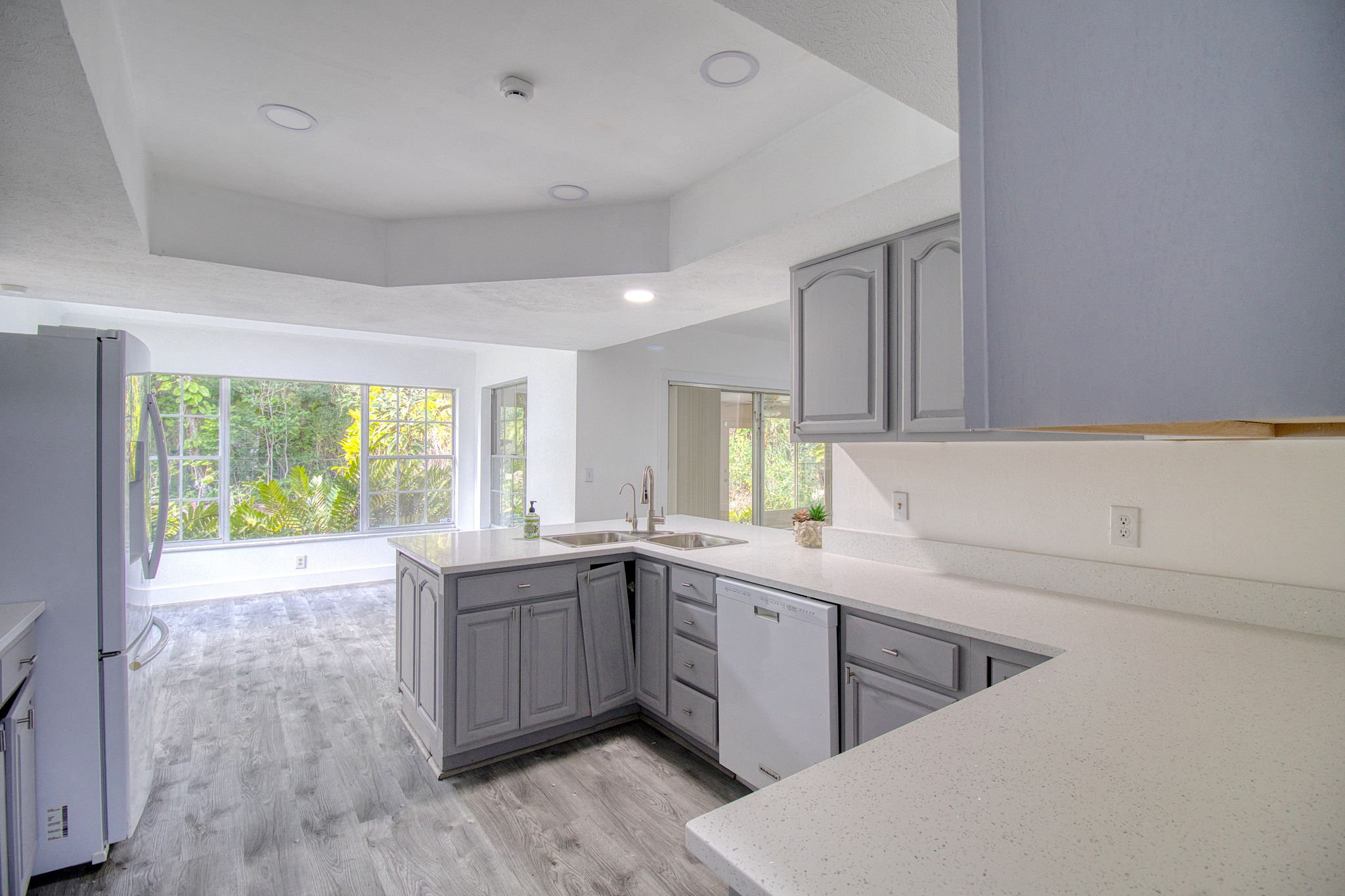 Tampa, Florida, 33613, United States, 4 Bedrooms Bedrooms, ,1 BathroomBathrooms,Residential,For Sale,2006363