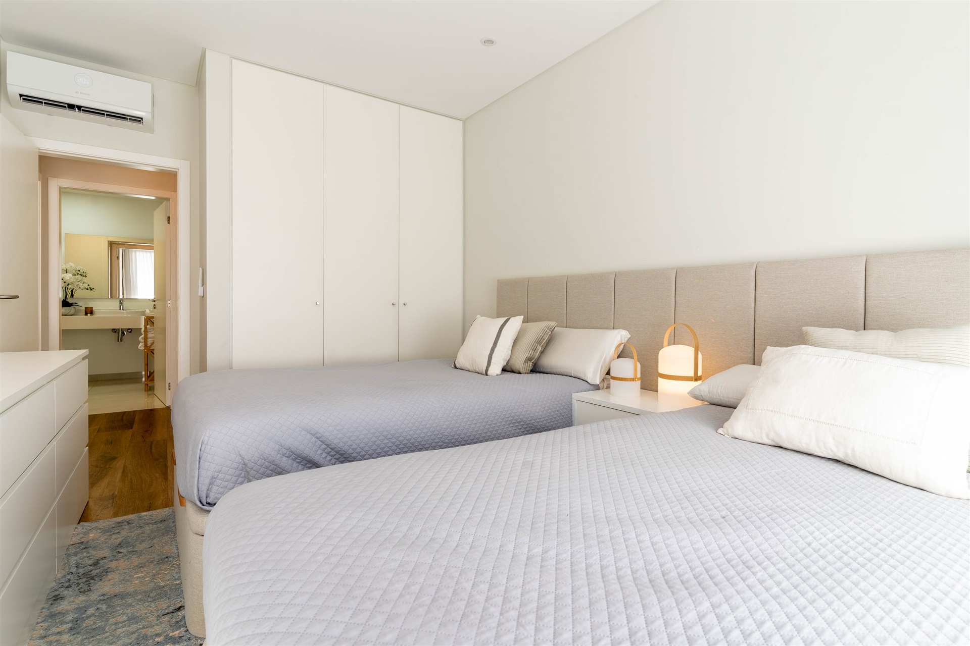  Flat, 2 bedrooms, for Sale - 物件實景