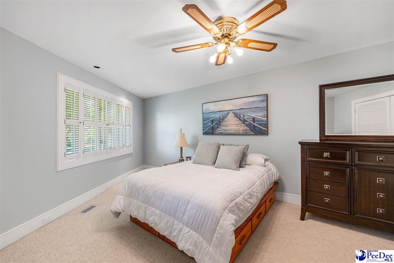 Florence, South Carolina, 29501, United States, 4 Bedrooms Bedrooms, ,5 BathroomsBathrooms,Residential,For Sale,1919552