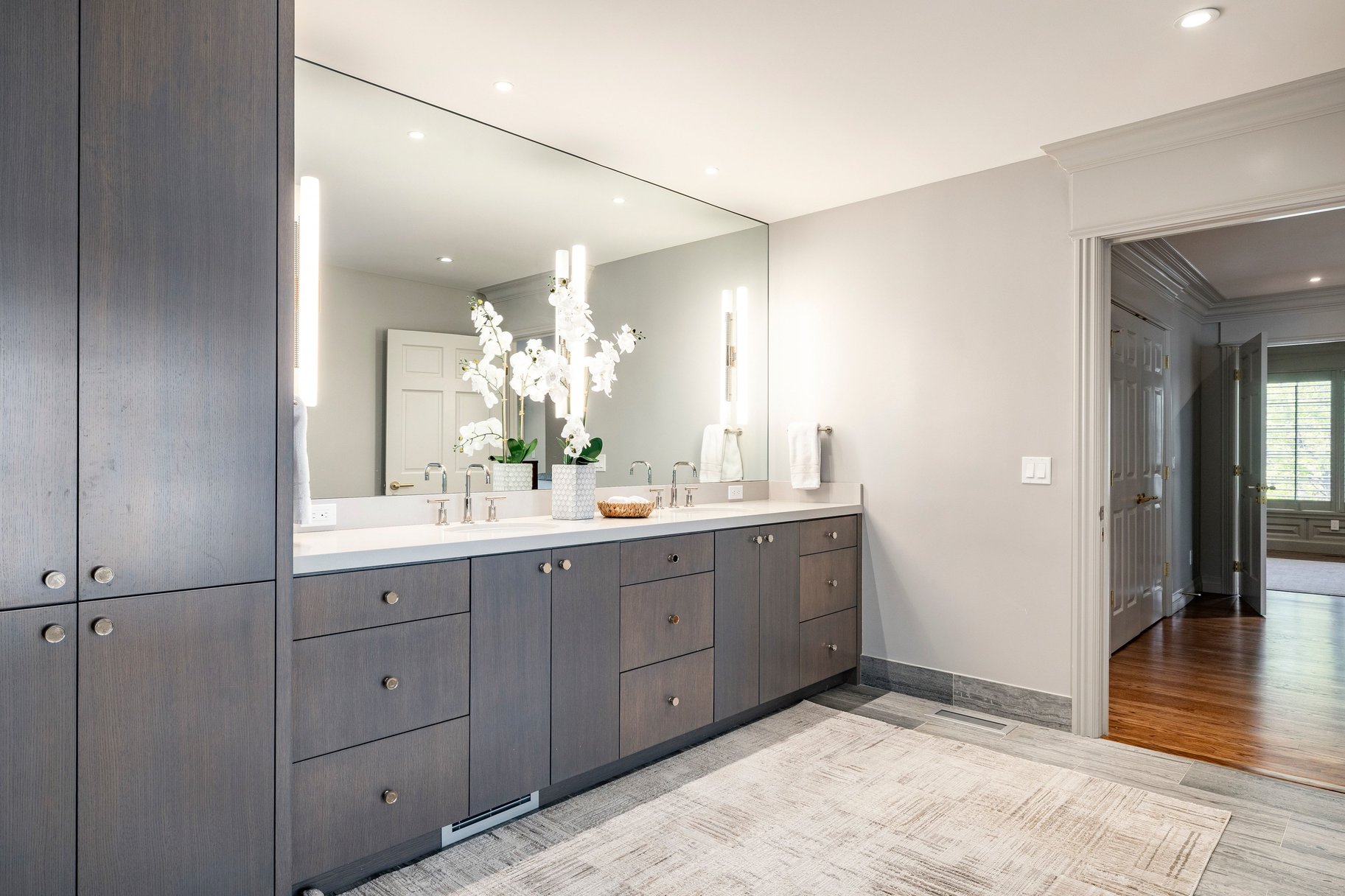  BEAUTIFULLY UPDATED FEDERAL HEIGHTS TWO STORY HOME - 物件實景