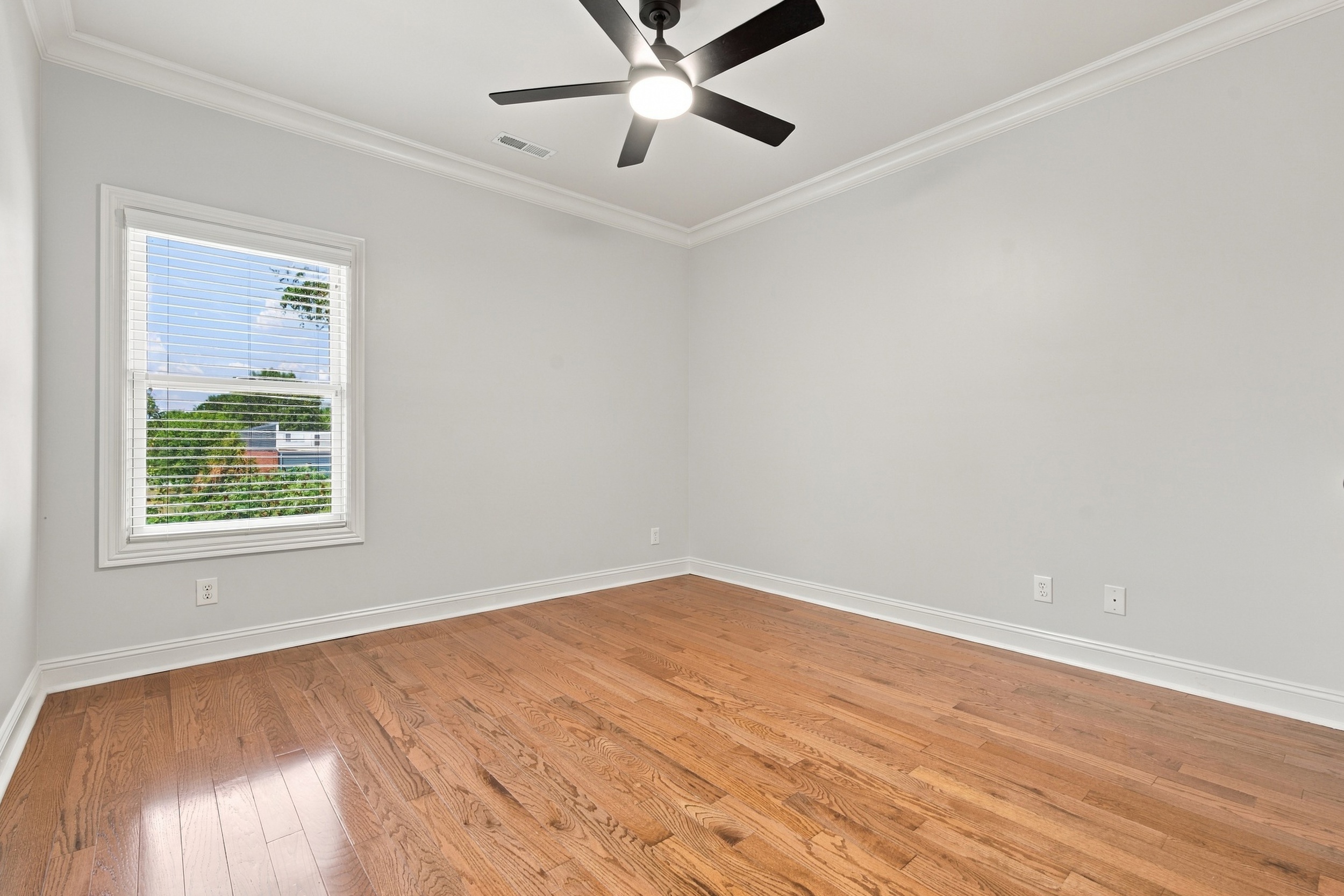  6413 Lincoln Park Place NW - 物件實景