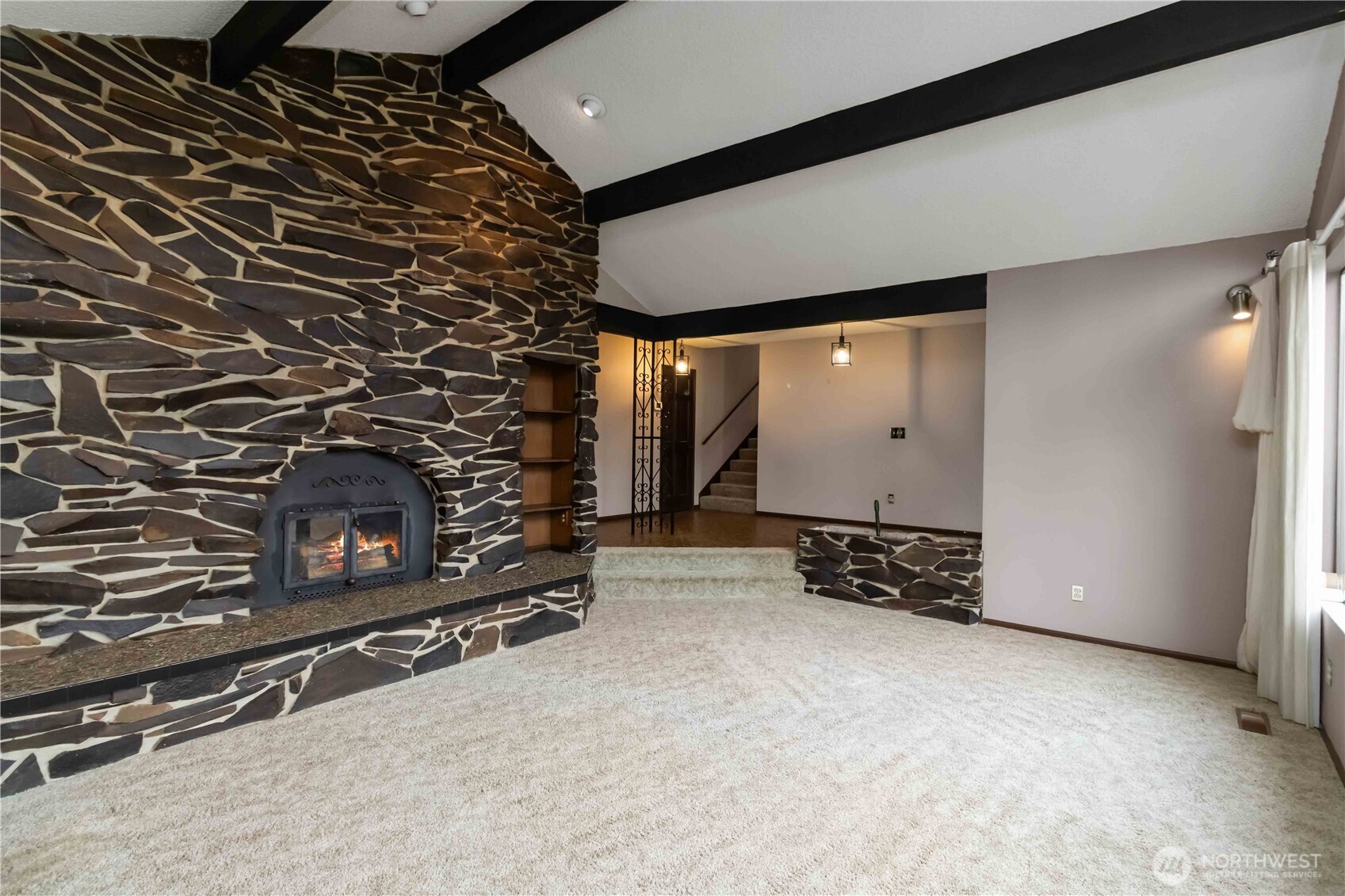 Longview, Washington, 98632, United States, 4 Bedrooms Bedrooms, ,2 BathroomsBathrooms,Residential,For Sale,1986535