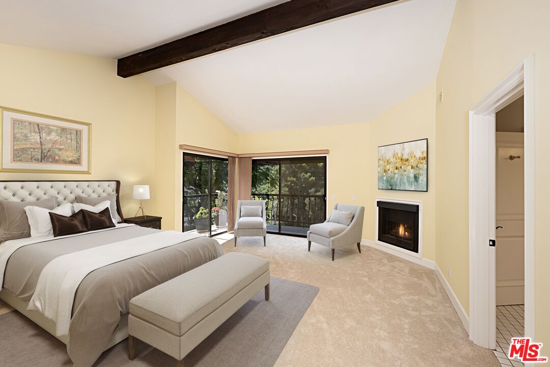 Pacific Palisades, California, 90272, United States, 3 Bedrooms Bedrooms, ,2 BathroomsBathrooms,Residential,For Sale,1926101