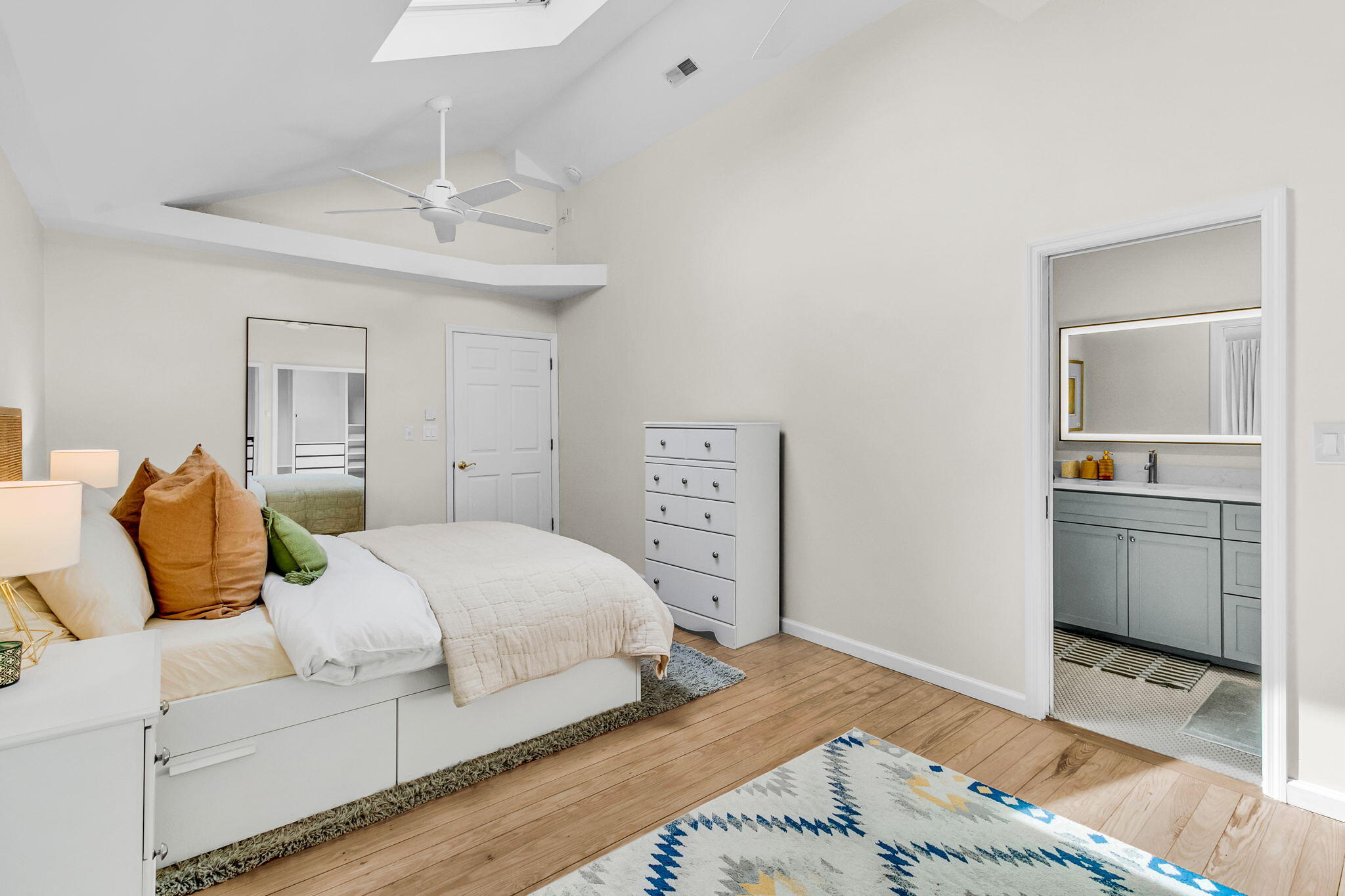 North Charleston, South Carolina, 29405, United States, 2 Bedrooms Bedrooms, ,2 BathroomsBathrooms,Residential,For Sale,2048289