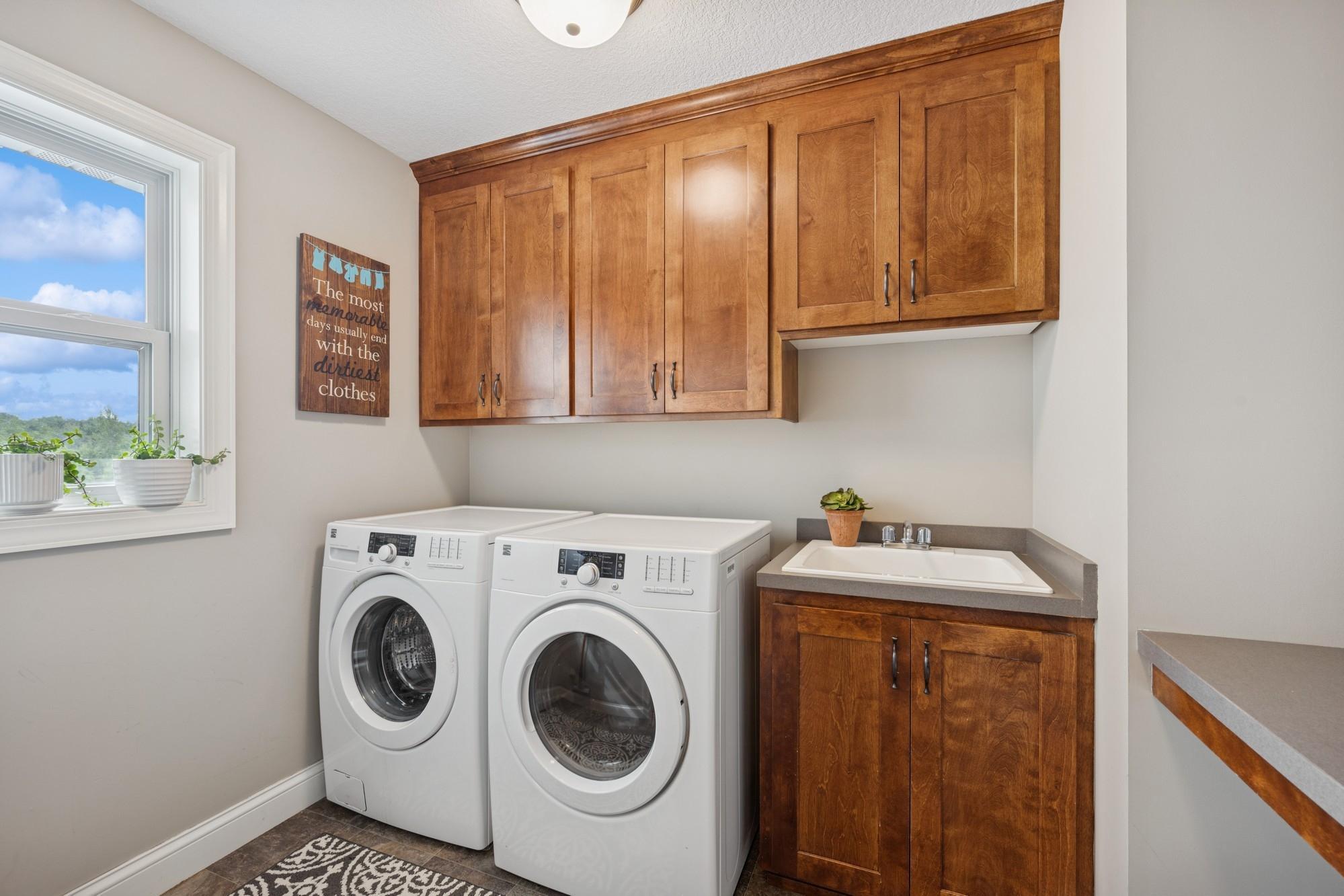 Brooklyn Park, Minnesota, 55445, United States, 5 Bedrooms Bedrooms, ,3 BathroomsBathrooms,Residential,For Sale,1991127