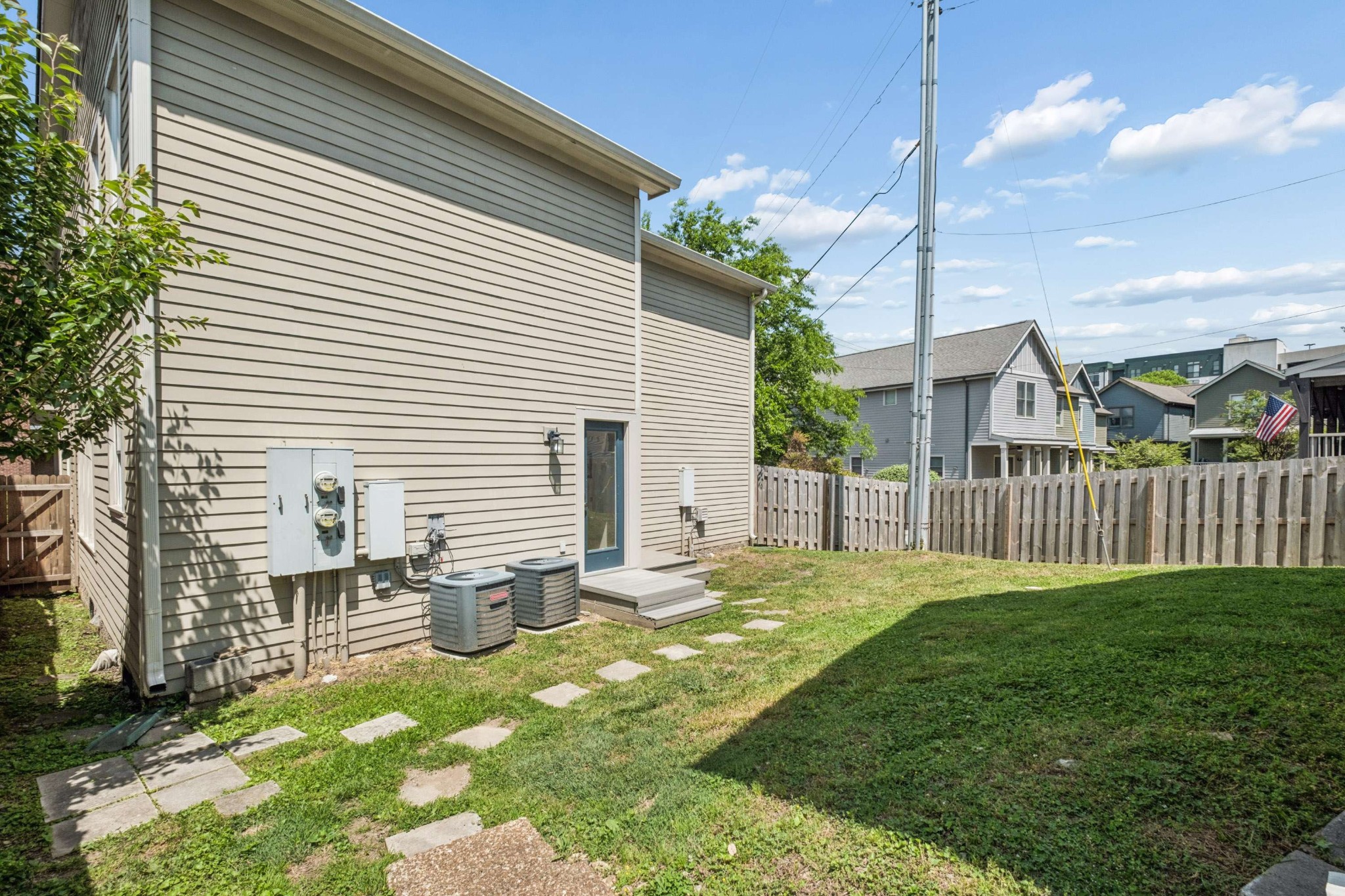 415 Van Buren St, Nashville, TN, 37208 - 物件實景