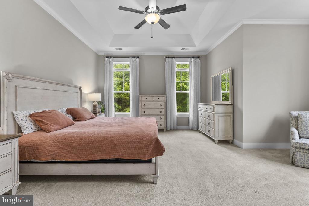 Warrenton, Virginia, 20187, United States, 4 Bedrooms Bedrooms, ,4 BathroomsBathrooms,Residential,For Sale,2048905