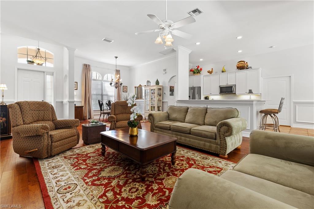 Fort Myers, Florida, 33919, United States, 3 Bedrooms Bedrooms, ,2 BathroomsBathrooms,Residential,For Sale,1941822