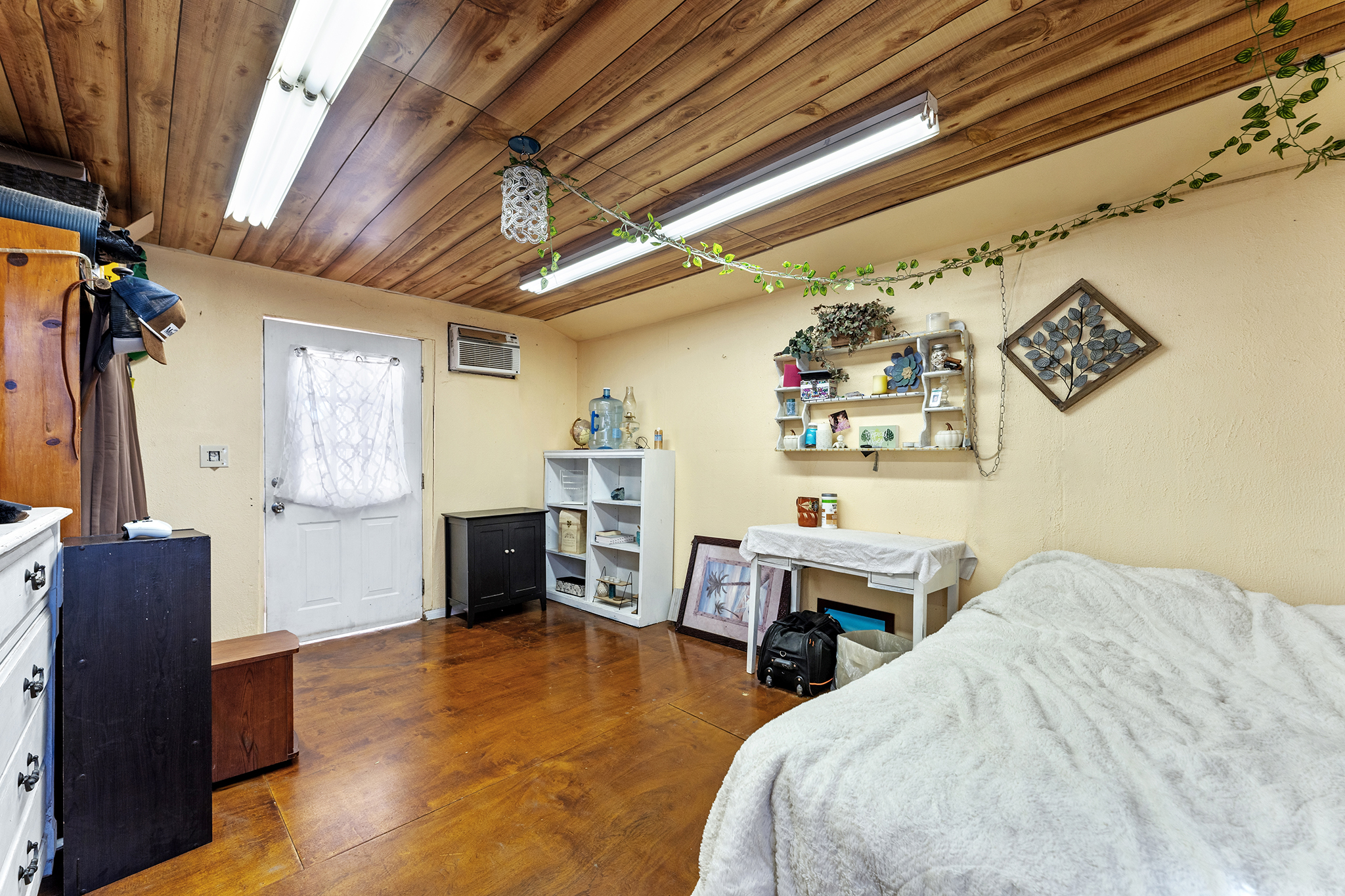 Banning, California, 92220, United States, 4 Bedrooms Bedrooms, ,2 BathroomsBathrooms,Residential,For Sale,1983509