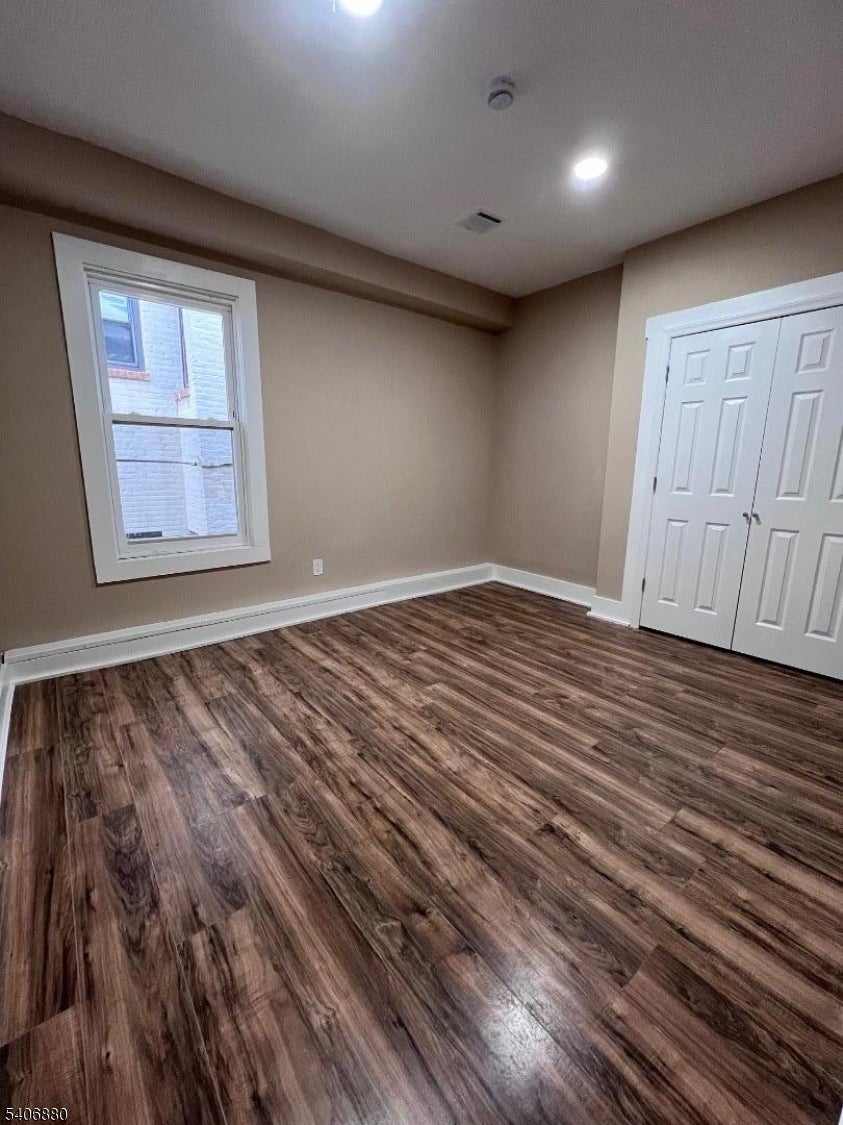 Elizabeth City, New Jersey, 07208, United States, 5 Bedrooms Bedrooms, ,4 BathroomsBathrooms,Residential,For Sale,2011713