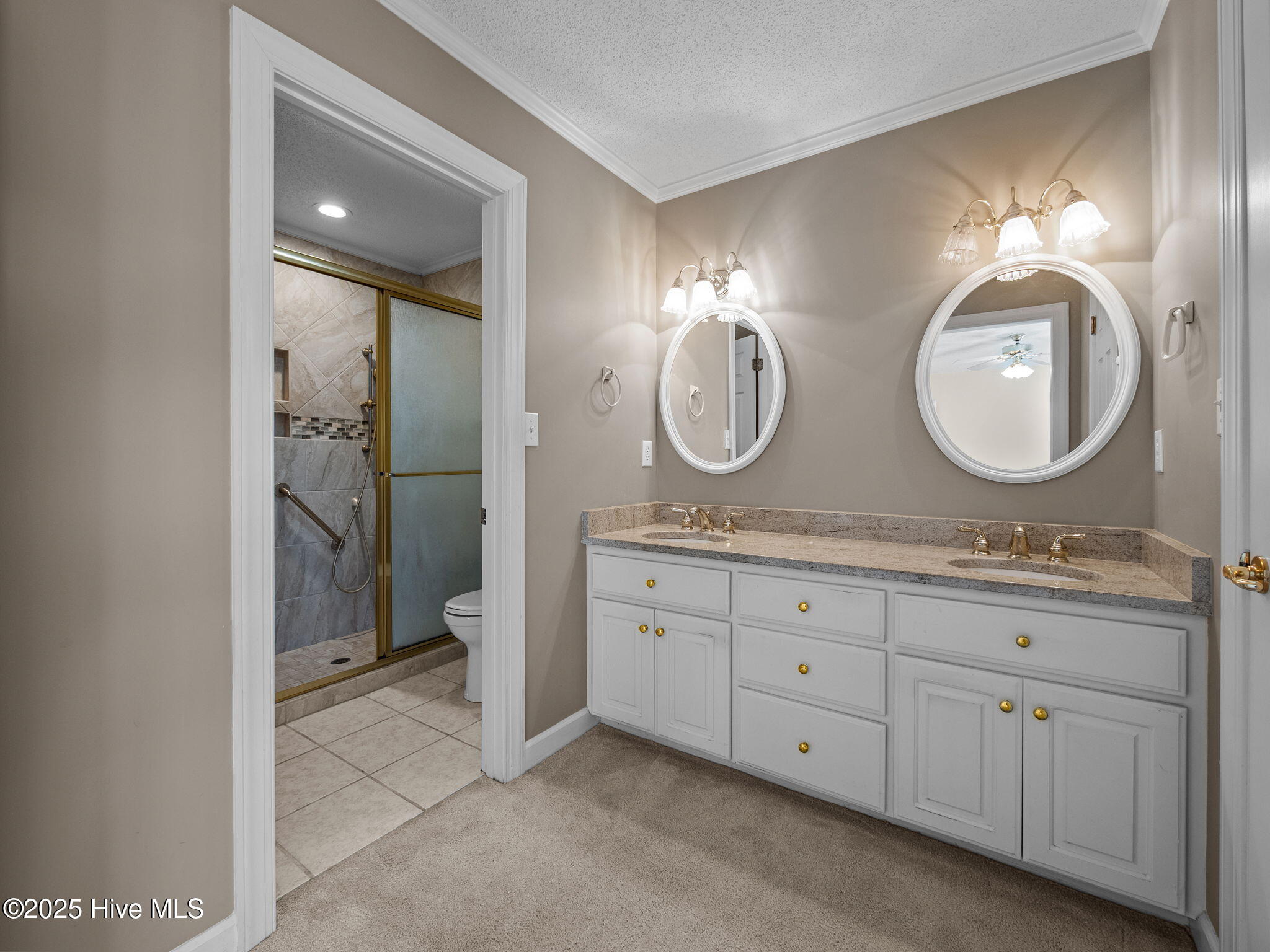 Cedar Point, North Carolina, 28584, United States, 3 Bedrooms Bedrooms, ,2 BathroomsBathrooms,Residential,For Sale,1957404