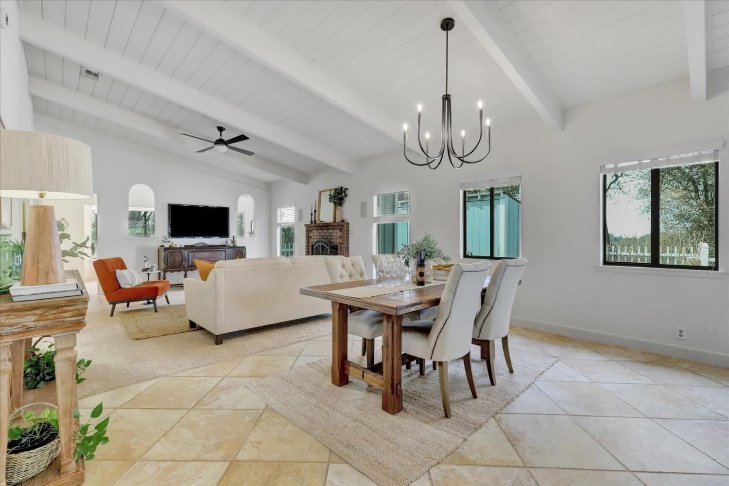 Auburn, California, 95602, United States, 3 Bedrooms Bedrooms, ,4 BathroomsBathrooms,Residential,For Sale,2020675