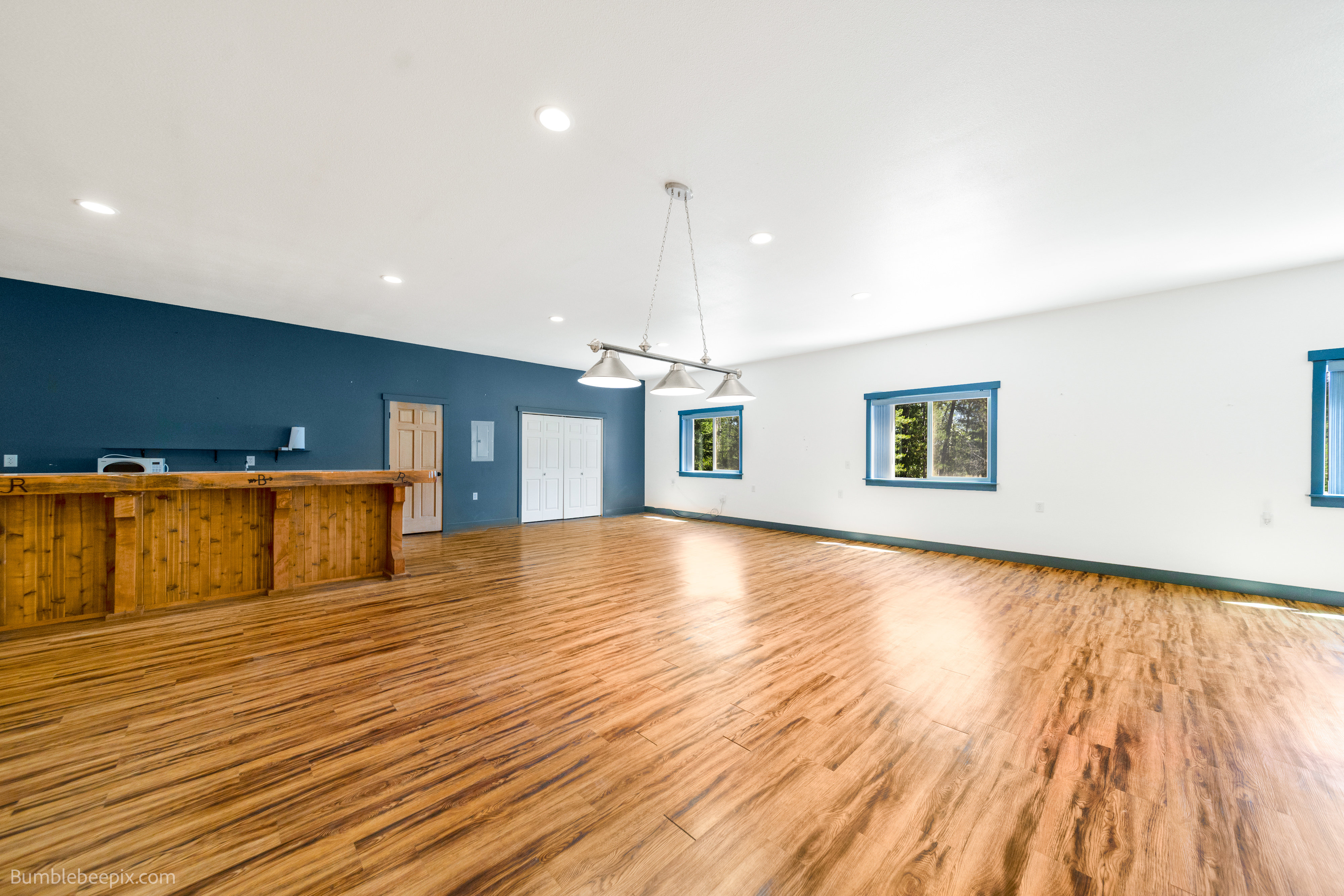 Cusick, Washington, 99119, United States, ,2 BathroomsBathrooms,Residential,For Sale,1978397