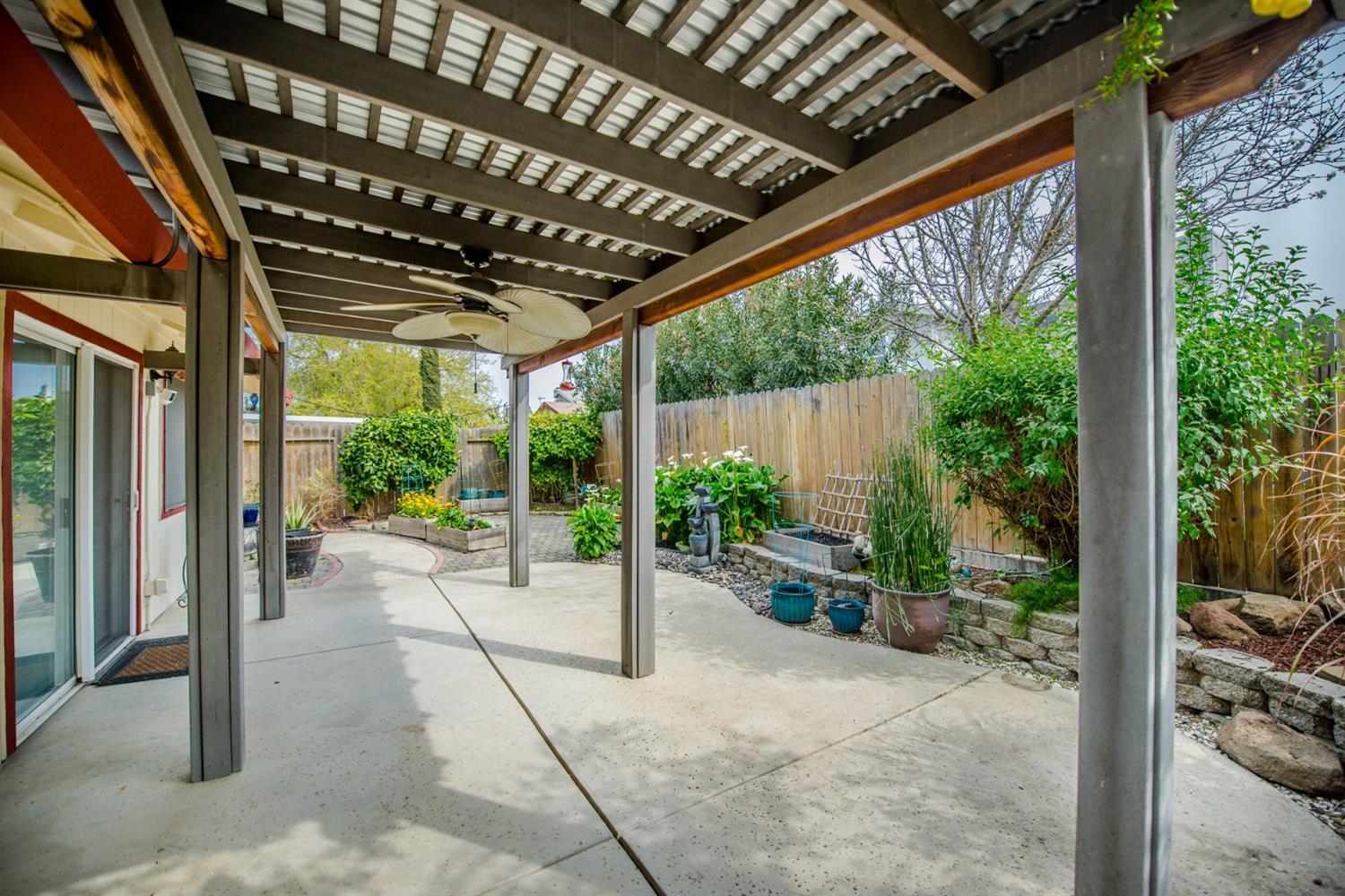 Woodland, California, 95695, United States, 3 Bedrooms Bedrooms, ,2 BathroomsBathrooms,Residential,For Sale,1847457