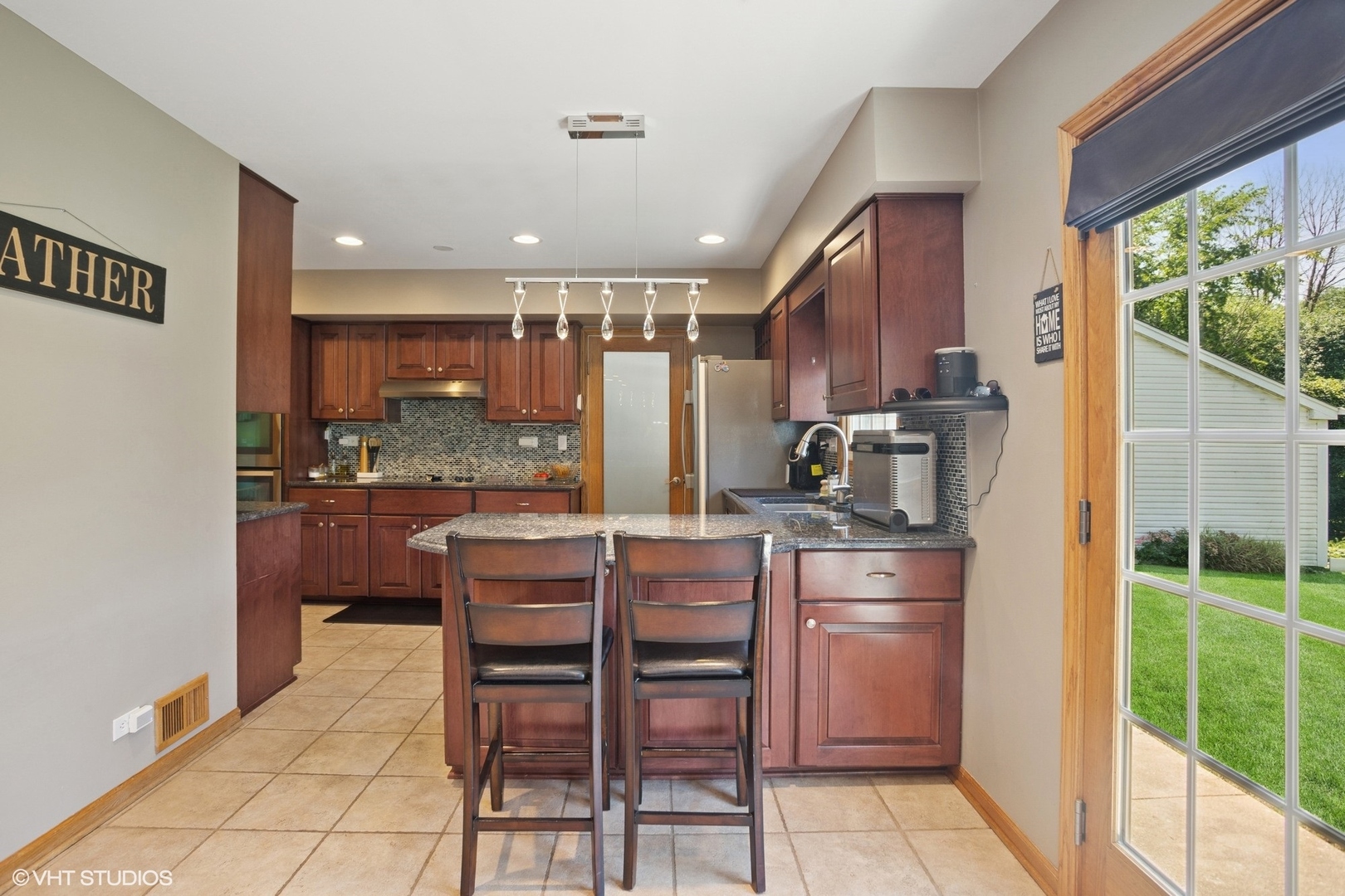 Barrington, Illinois, 60010, United States, 4 Bedrooms Bedrooms, ,3 BathroomsBathrooms,Residential,For Sale,1989548