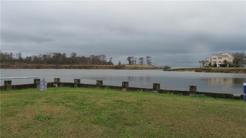 235 Antibes West Street, Mandeville, Louisiana, 70448, United States, ,Land,For Sale,235 Antibes West Street,1623302