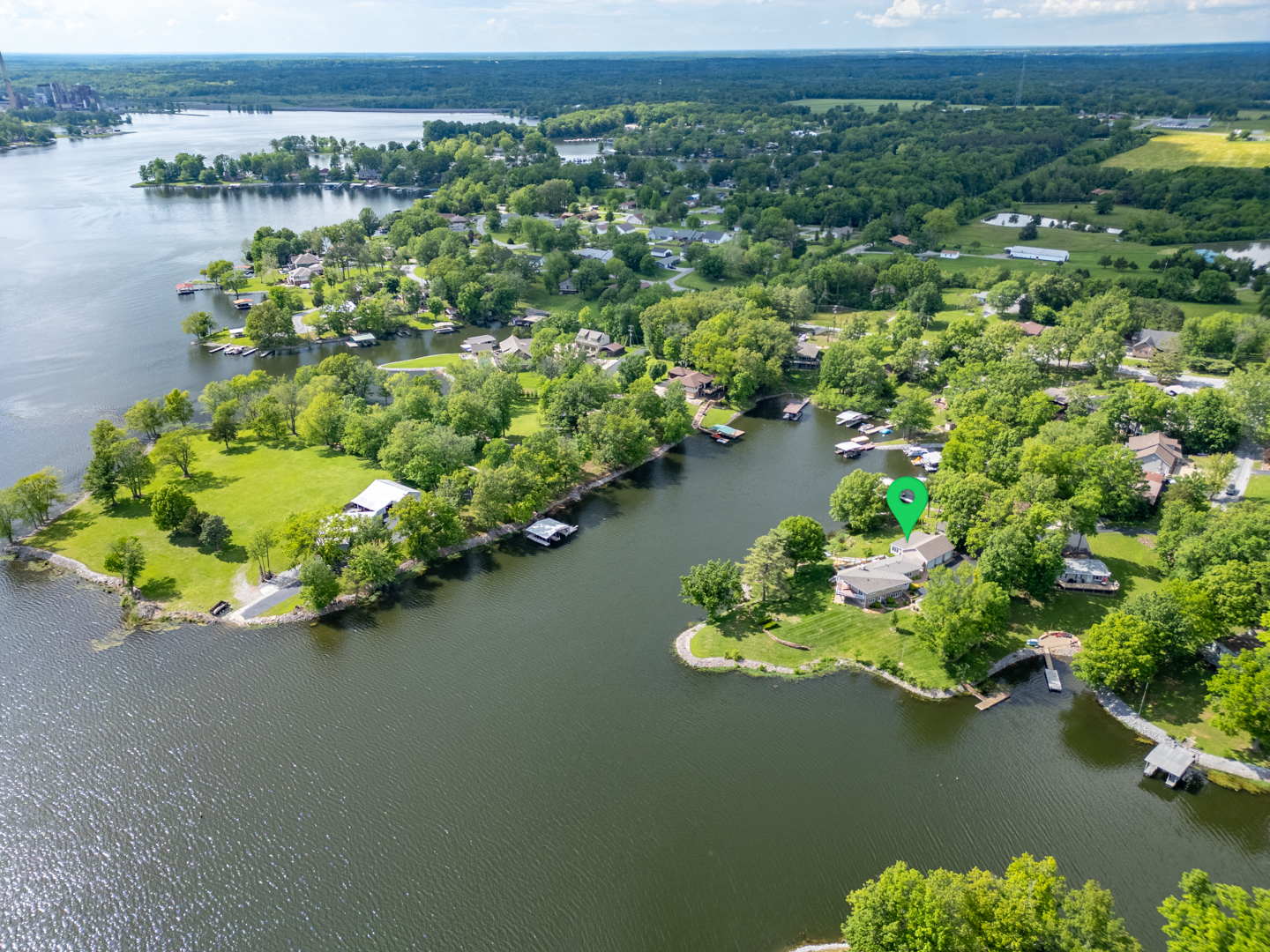 Marion, Illinois, 62959, United States, 3 Bedrooms Bedrooms, ,3 BathroomsBathrooms,Residential,For Sale,1936855