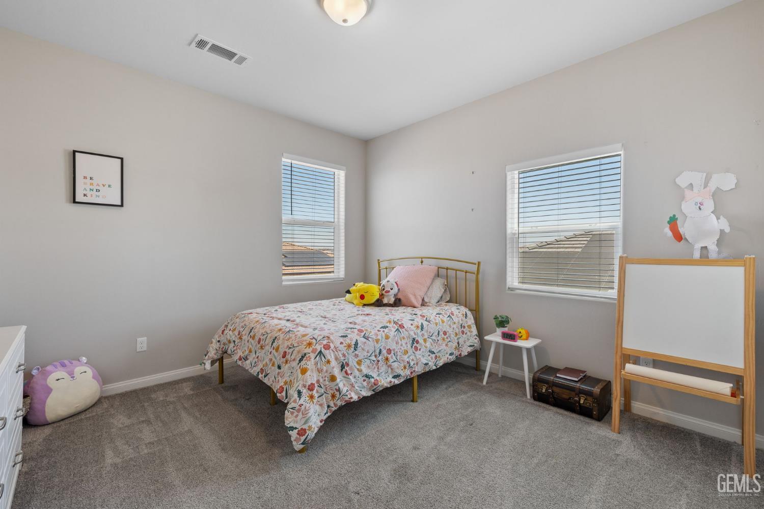 Bakersfield, California, 93314, United States, 5 Bedrooms Bedrooms, ,3 BathroomsBathrooms,Residential,For Sale,1821031