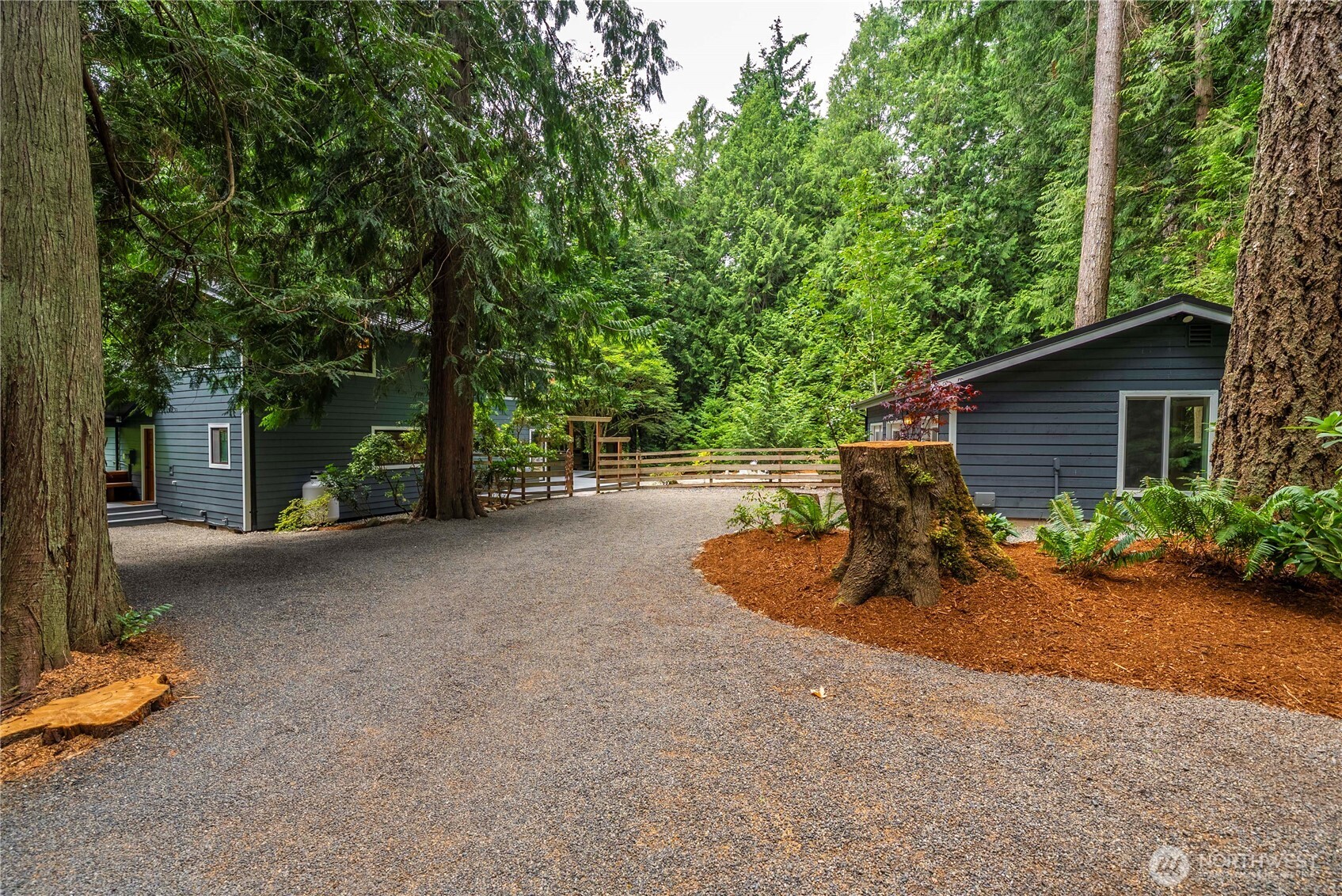 Bainbridge Island, Washington, 98110, United States, 3 Bedrooms Bedrooms, ,1 BathroomBathrooms,Residential,For Sale,1890682