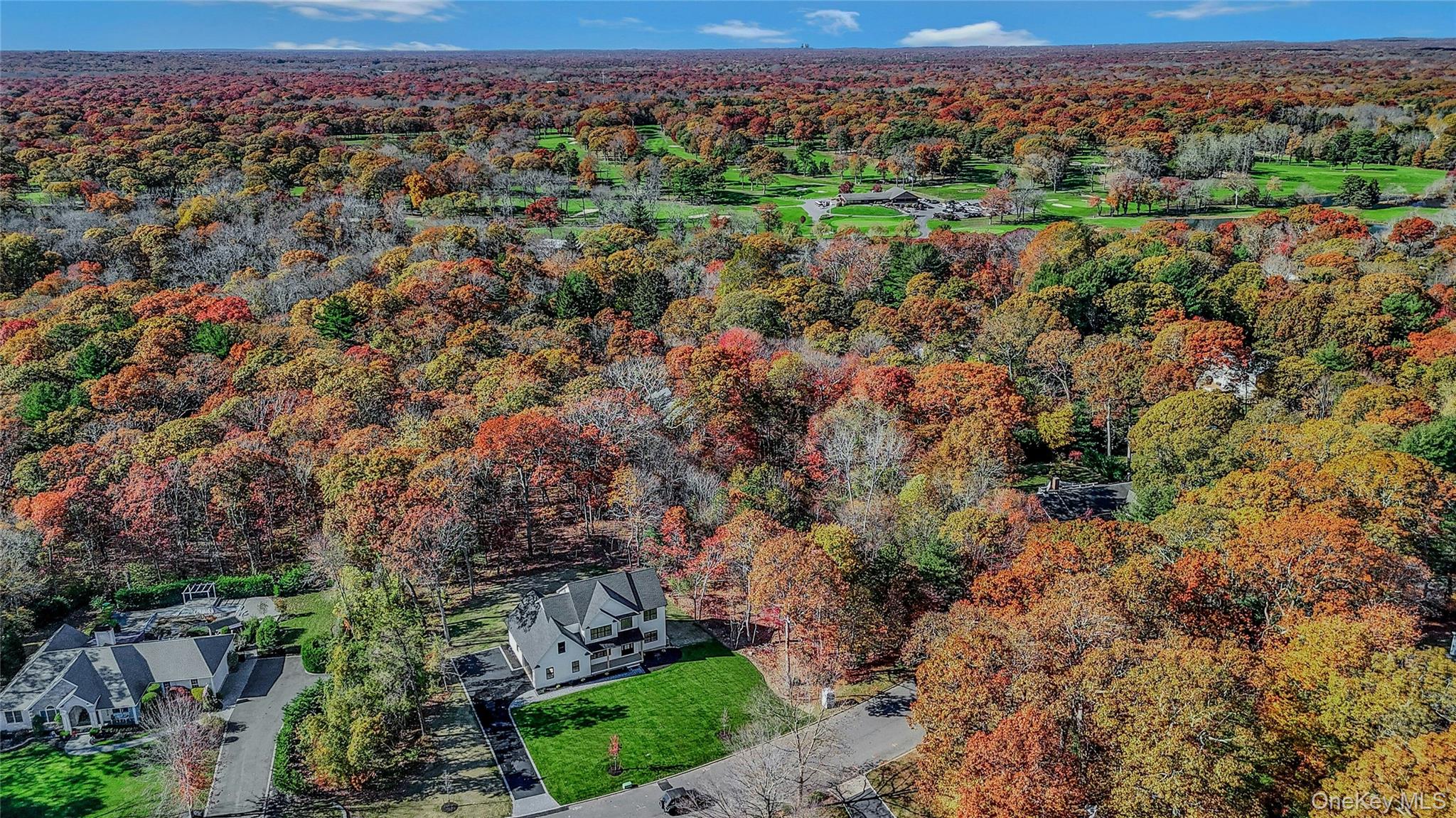 Middle Island, New York, 11953, United States, 4 Bedrooms Bedrooms, ,4 BathroomsBathrooms,Residential,For Sale,1988192