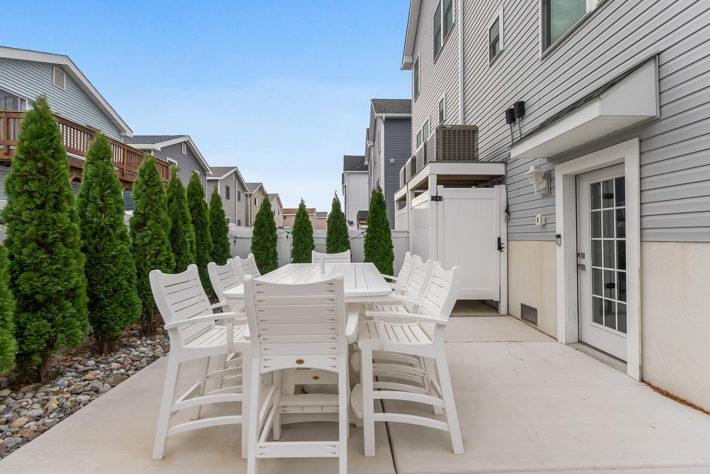 North Wildwood, New Jersey, 08260, United States, 4 Bedrooms Bedrooms, ,3 BathroomsBathrooms,Residential,For Sale,1987370