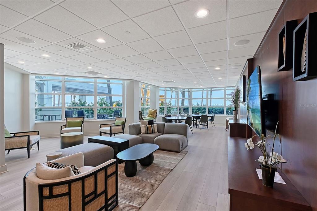 Sarasota, Florida, 34236, United States, 3 Bedrooms Bedrooms, ,3 BathroomsBathrooms,Residential,For Sale,1992113