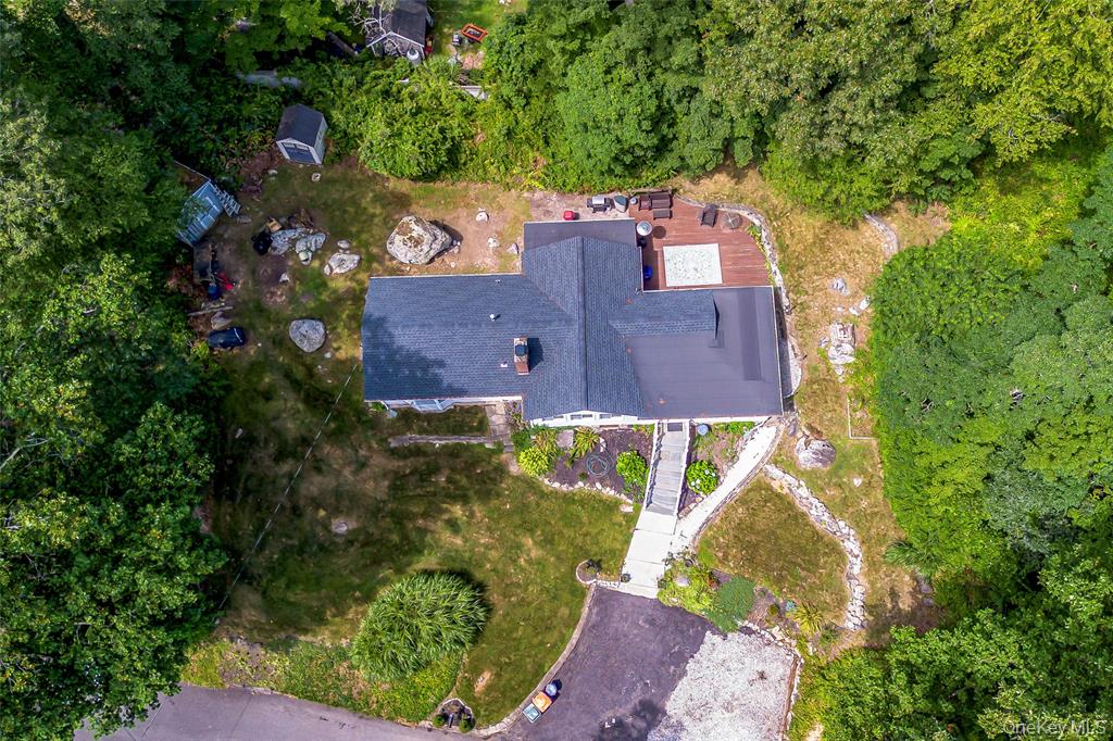 Putnam Valley, New York, 10579, United States, 3 Bedrooms Bedrooms, ,2 BathroomsBathrooms,Residential,For Sale,1974452