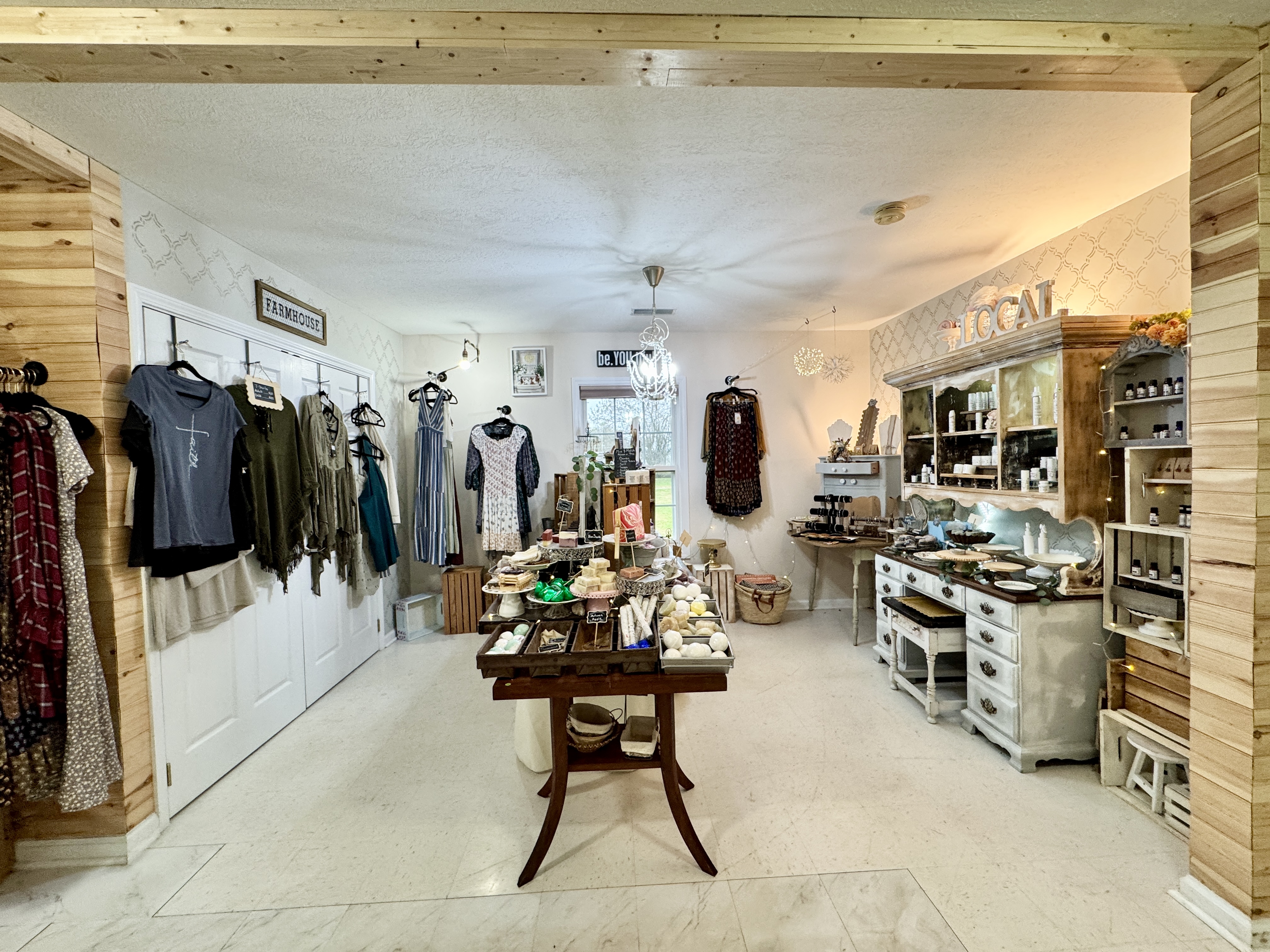 Hillsboro, Kentucky, 41049, United States, 3 Bedrooms Bedrooms, ,3 BathroomsBathrooms,Residential,For Sale,1984101