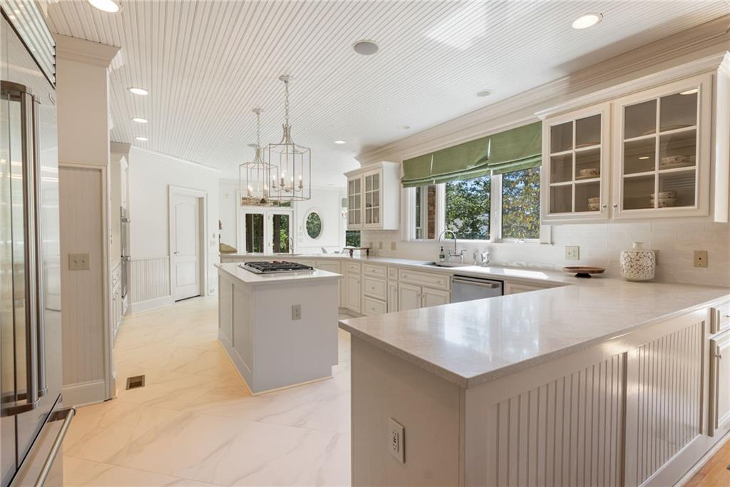 Ball Ground, Georgia, 30107, United States, 6 Bedrooms Bedrooms, ,7 BathroomsBathrooms,Residential,For Sale,1978785