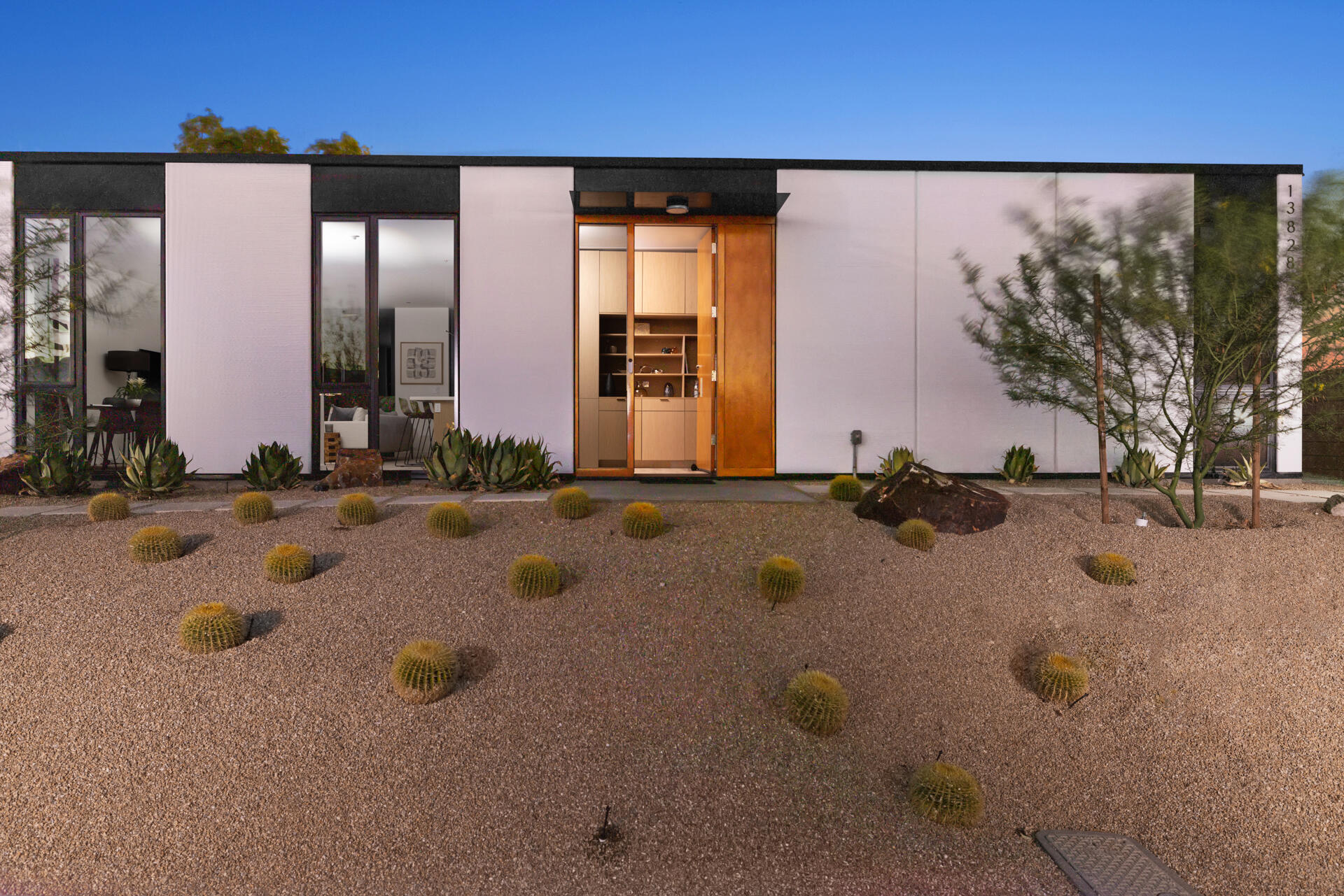 Desert Hot Springs, California, 92240, United States, 4 Bedrooms Bedrooms, ,Residential,For Sale,1998852