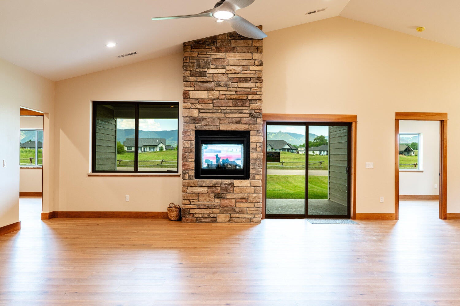 Sheridan, Wyoming, 82801, United States, 4 Bedrooms Bedrooms, ,3 BathroomsBathrooms,Residential,For Sale,1981646