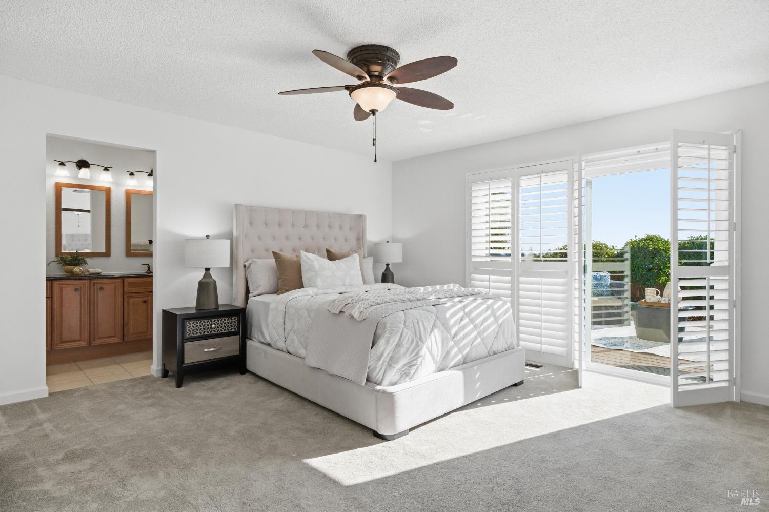 Sonoma, California, 95476, United States, 2 Bedrooms Bedrooms, ,2 BathroomsBathrooms,Residential,For Sale,2001950