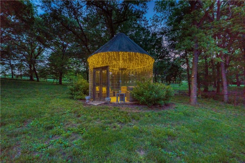 Harrison, Arkansas, 72601, United States, 4 Bedrooms Bedrooms, ,4 BathroomsBathrooms,Residential,For Sale,1763451