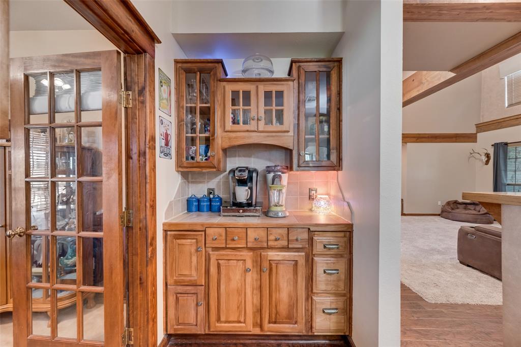 Melissa, Texas, 75454, United States, 4 Bedrooms Bedrooms, ,4 BathroomsBathrooms,Residential,For Sale,1986507