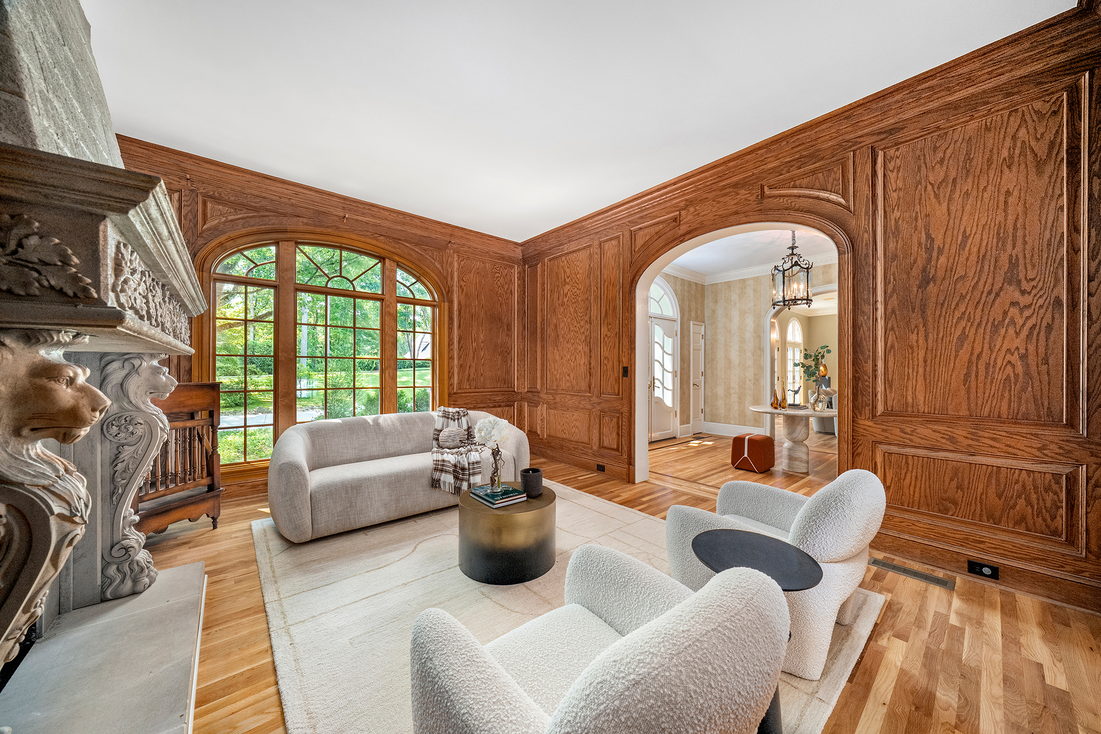  Irreplaceable Estate in One of Atlanta