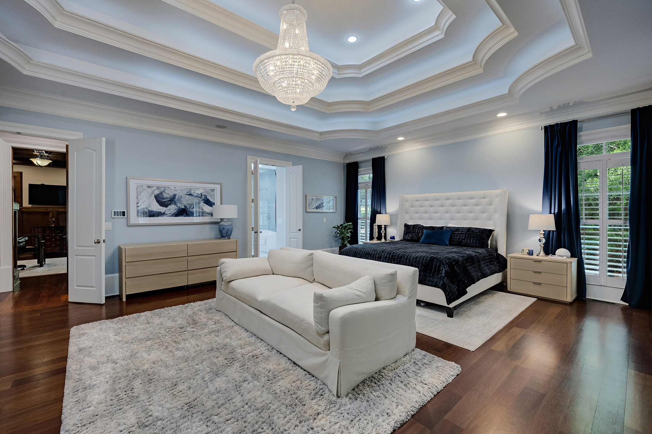  Impressive Brick Estate on a Private Wooded 1+/- Acre Lot in The Manor - 物件實景